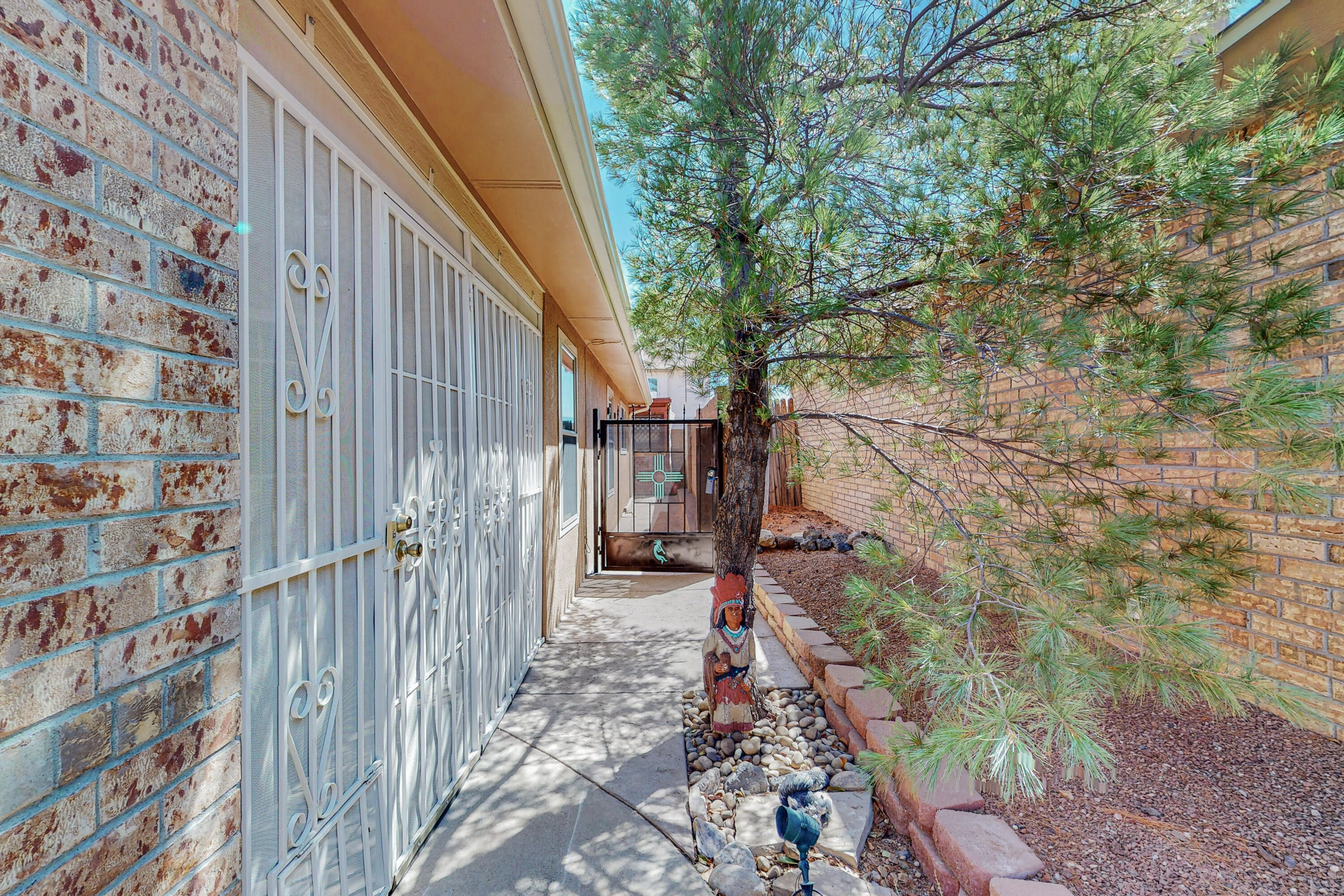 5208 Gable Street NW