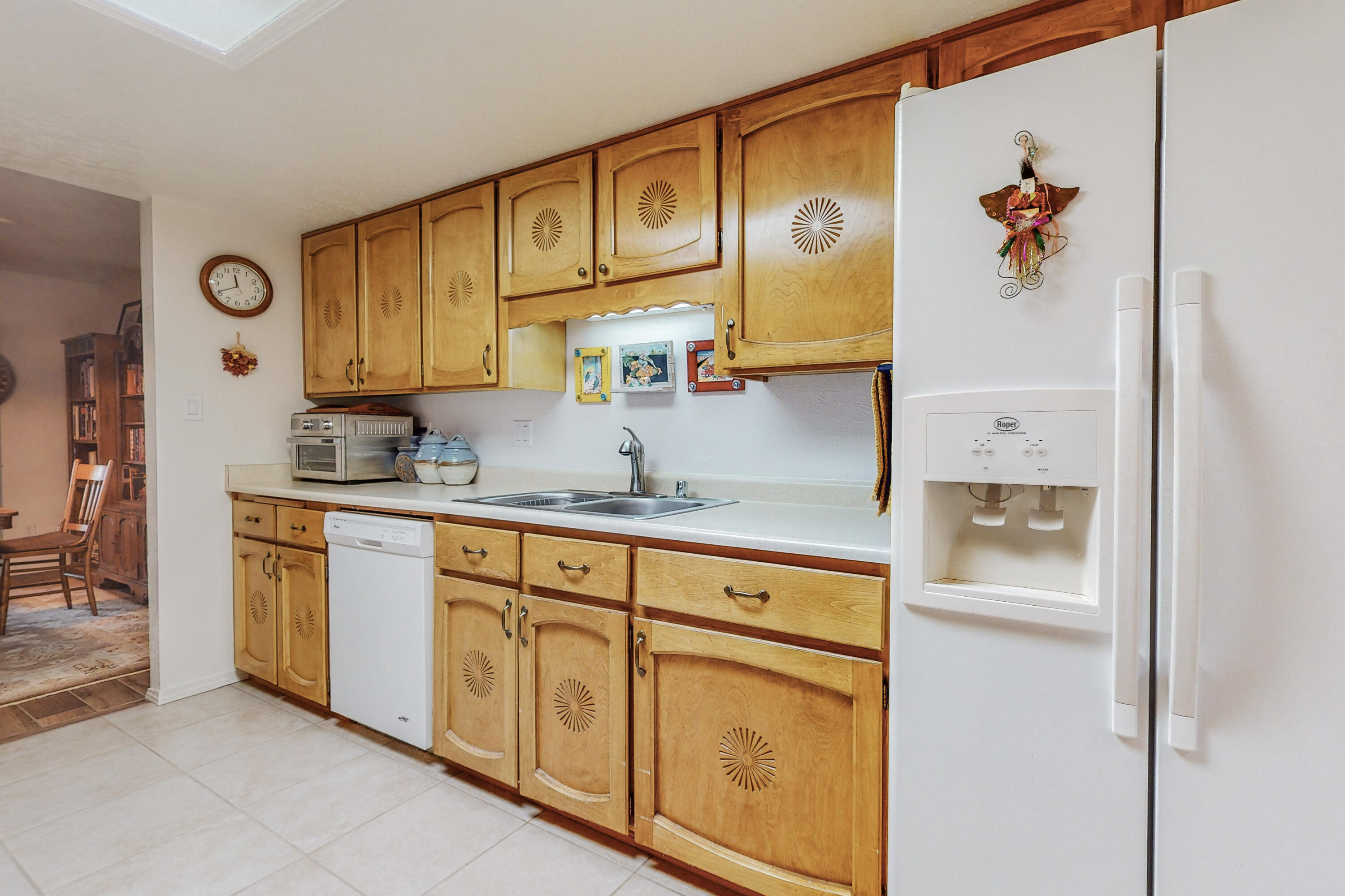 5520 Amistad Road NE