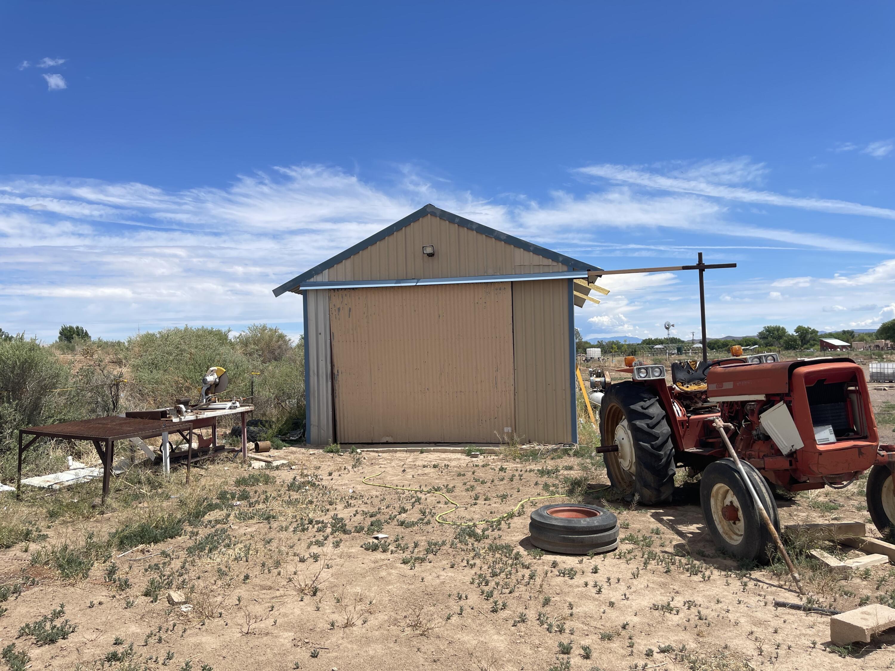28 Community Road