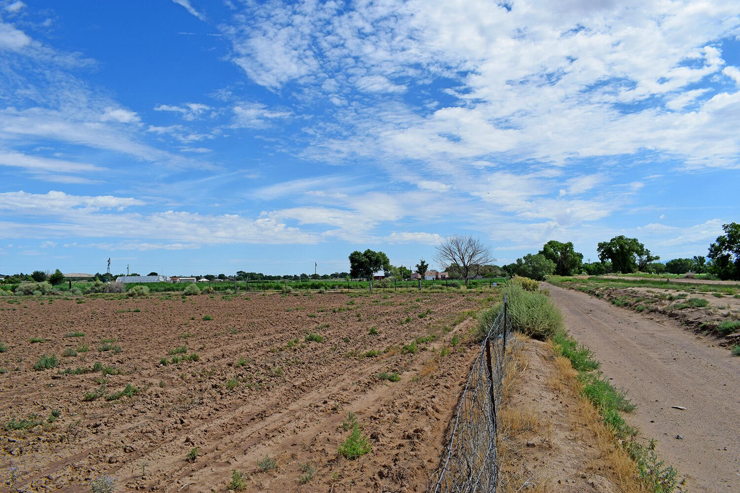 28 Community Road