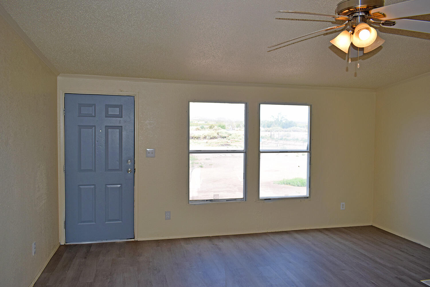 28 Community Road