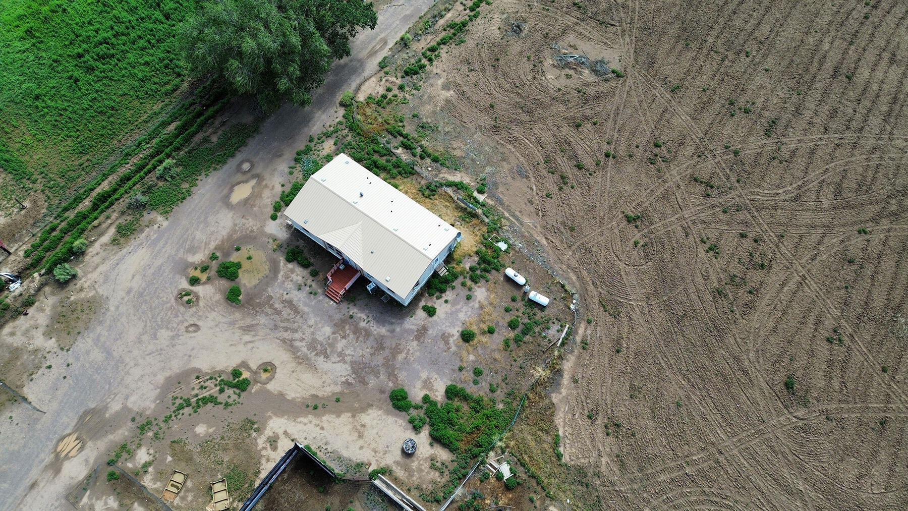 28 Community Road