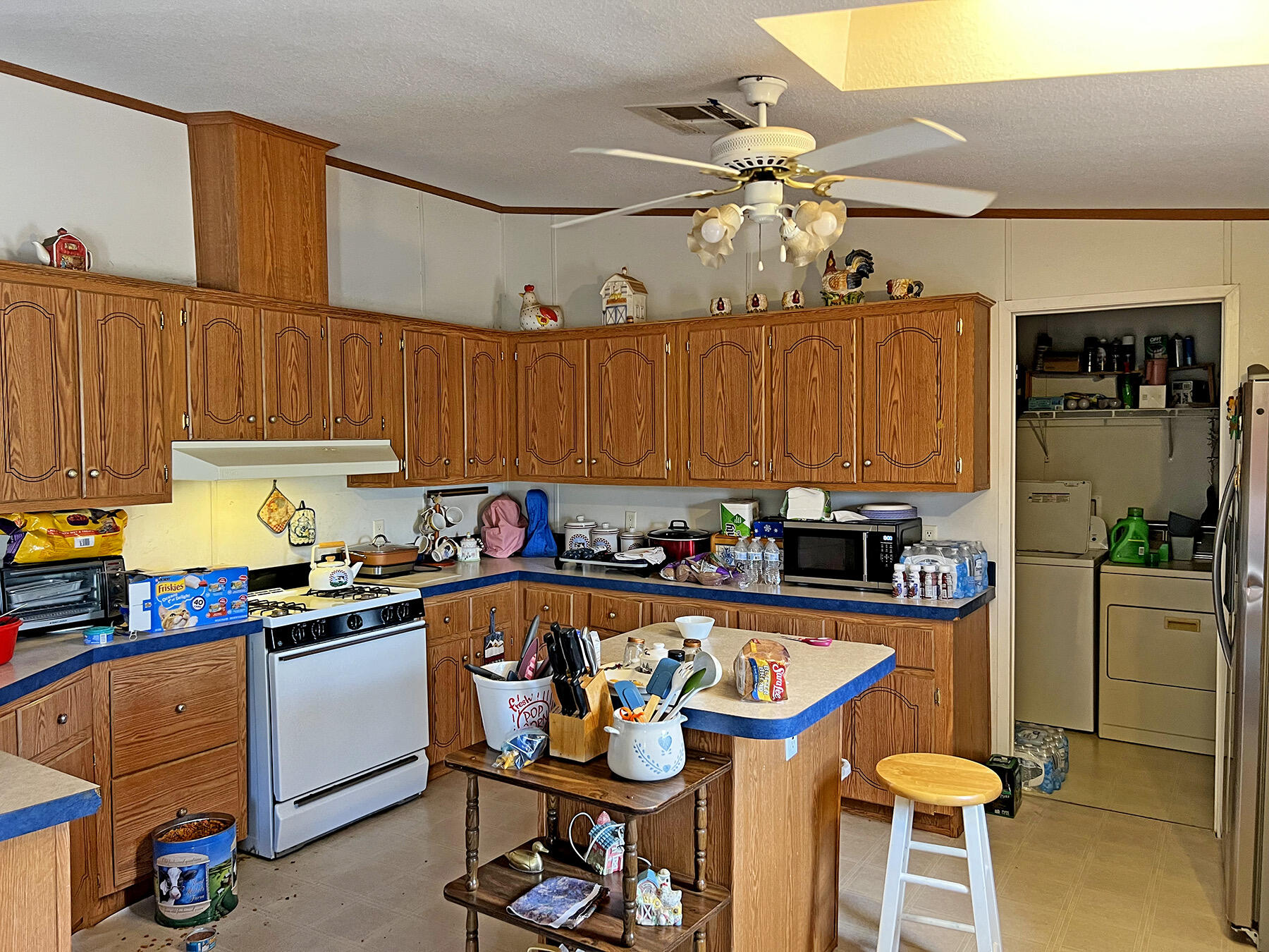 28 Community Road