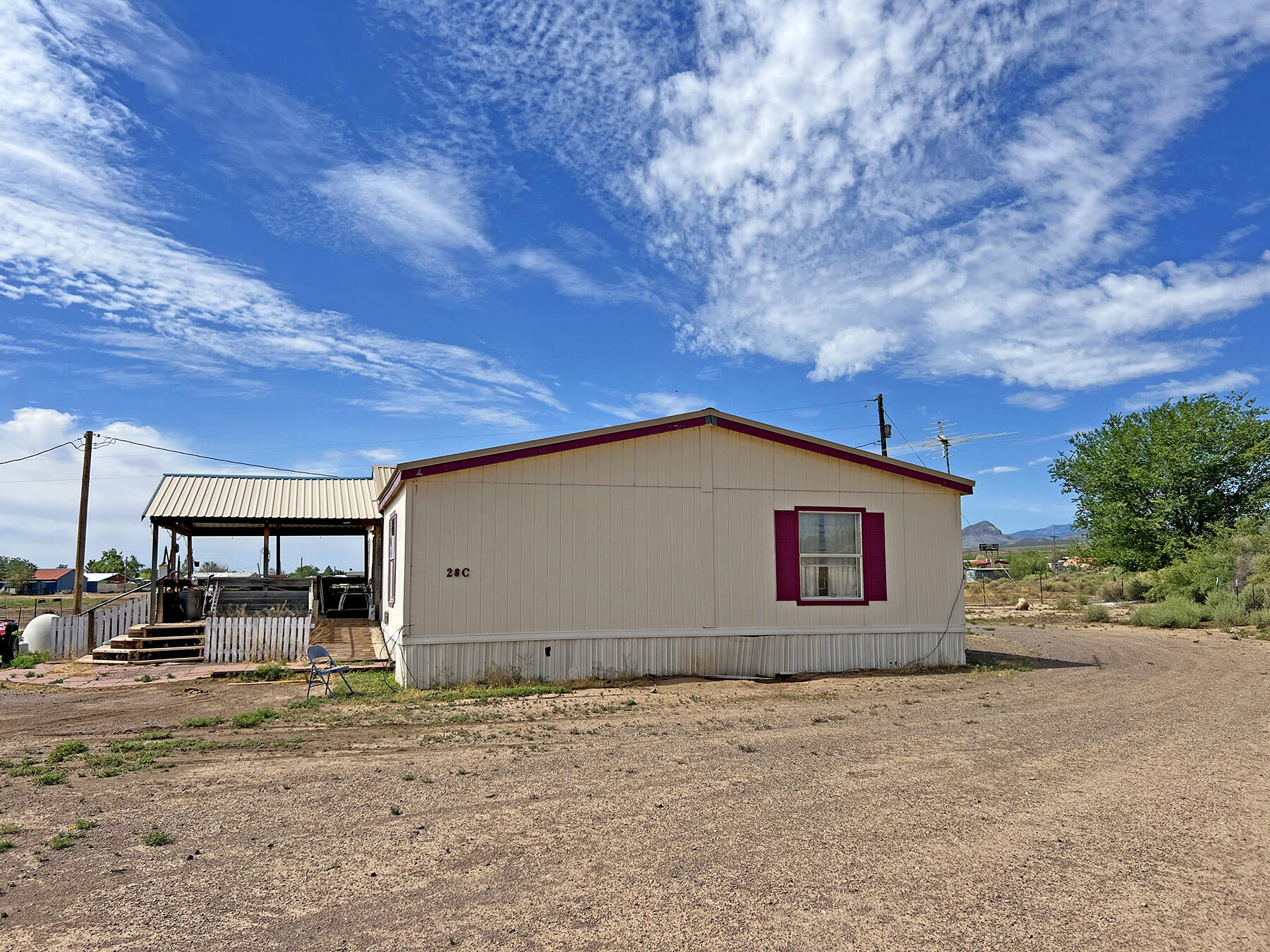 28 Community Road