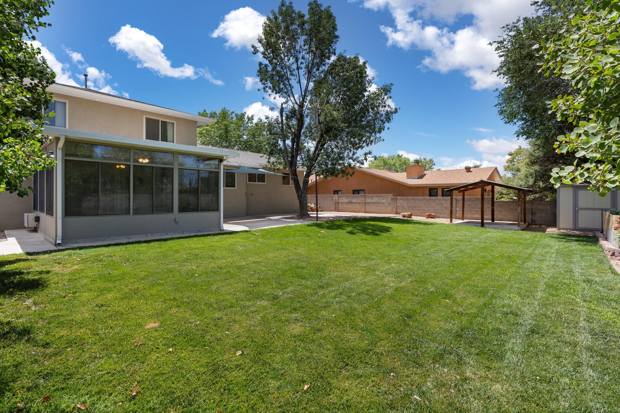 8625 Plymouth Rock Road NE