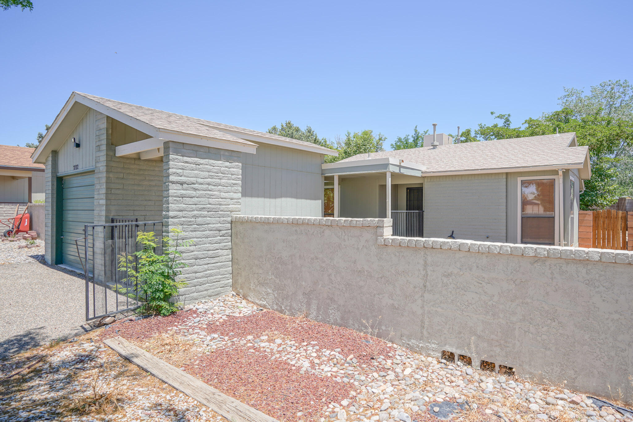 2712 Panorama Heights Drive SE