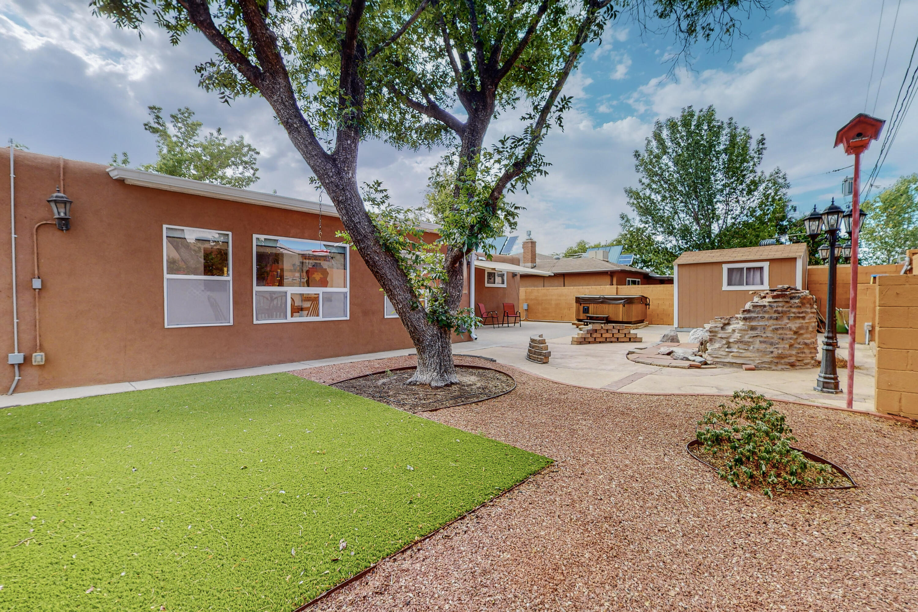 1816 Dorothy Street NE