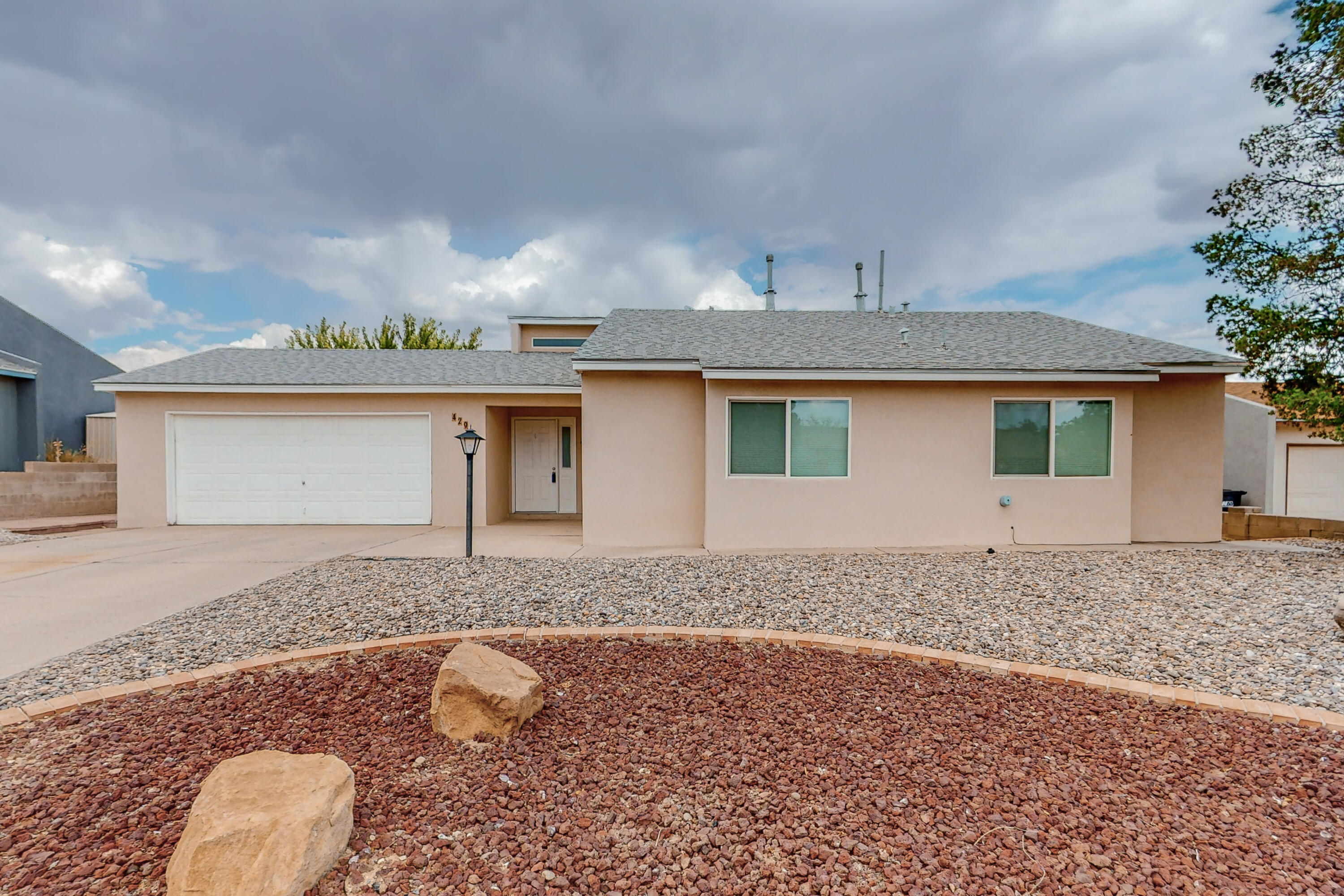 429 Wagon Train Drive SE