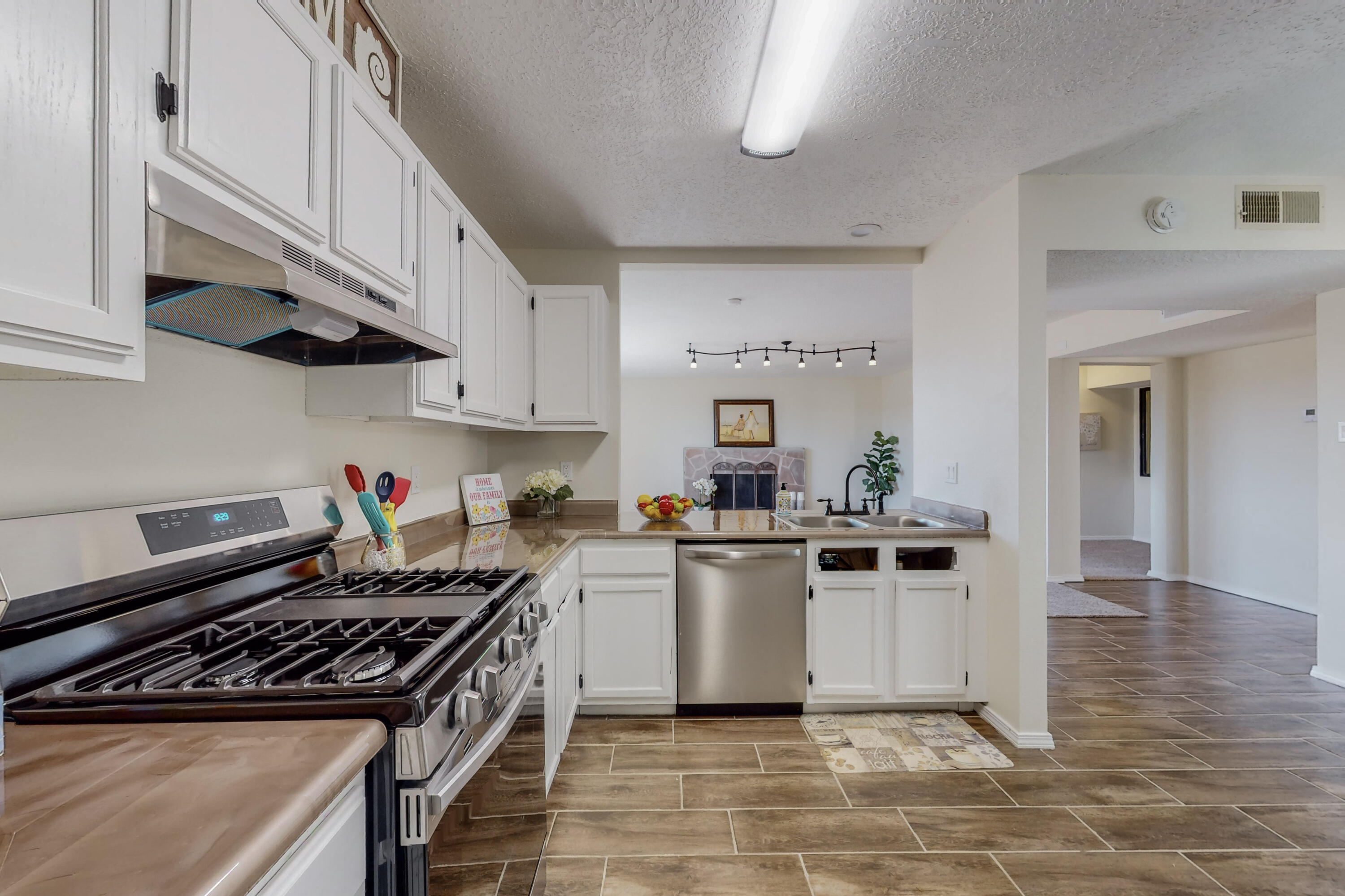 1709 Toluca Court