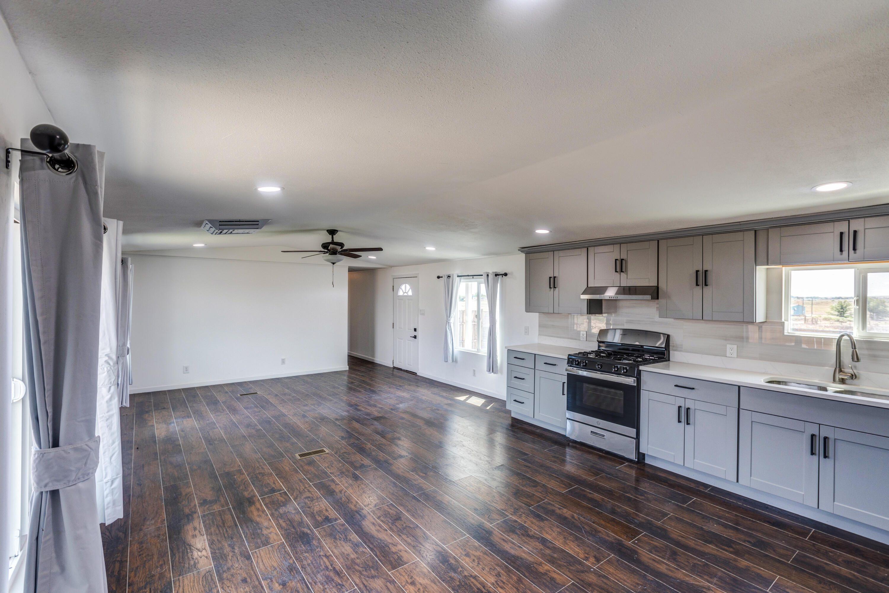 49 Trojan Avenue