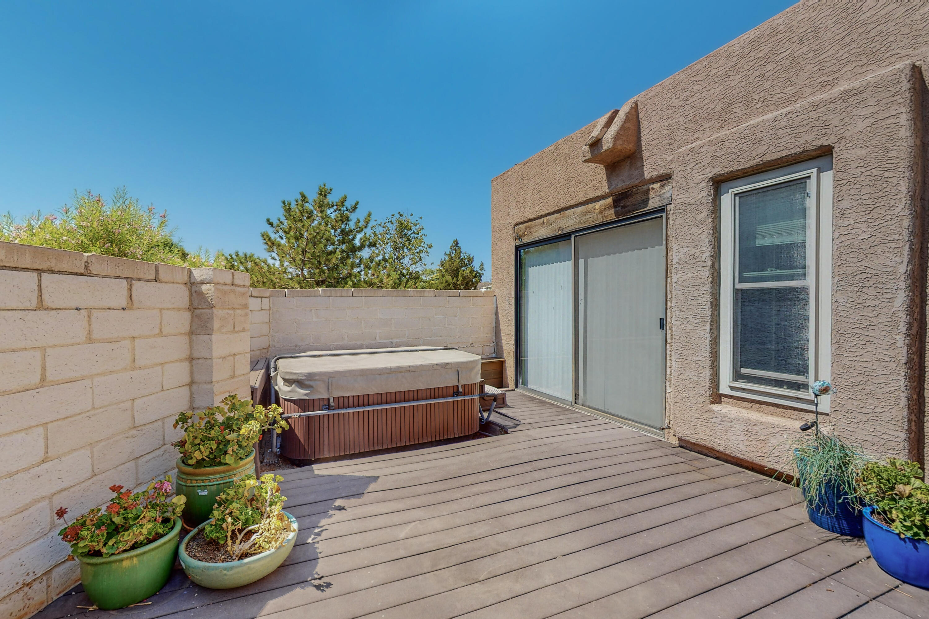5811 Cubero Drive NE