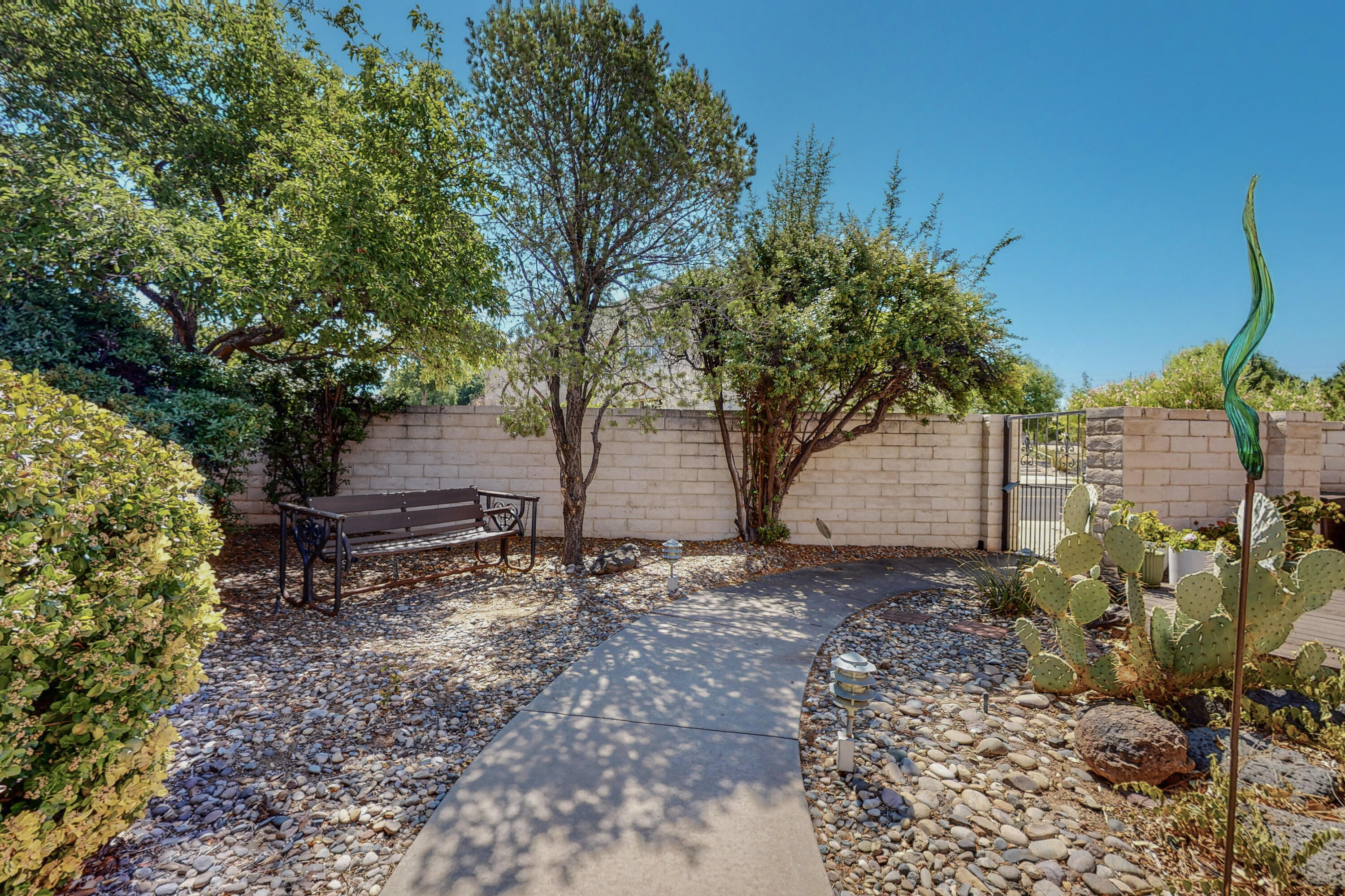 5811 Cubero Drive NE