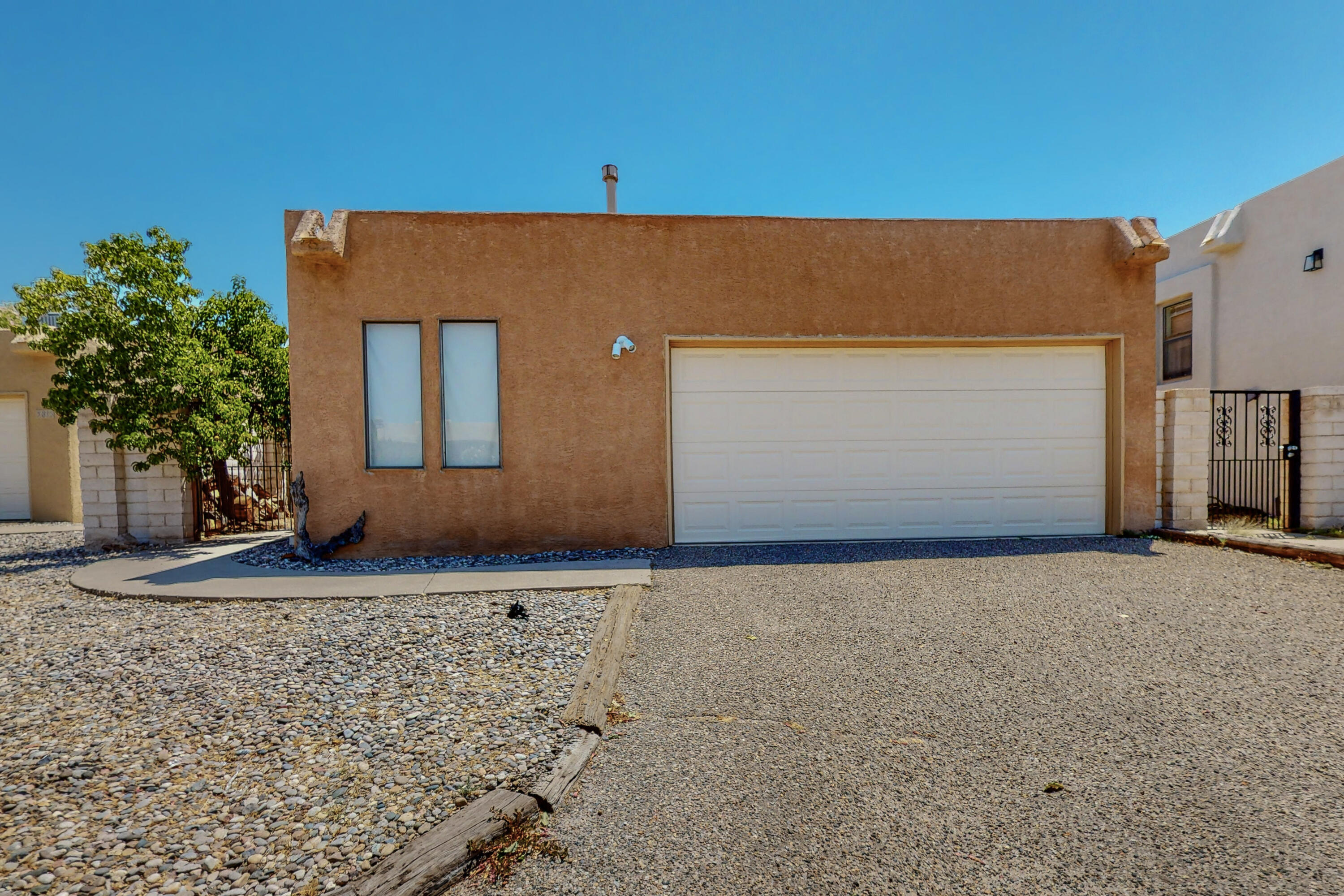 5811 Cubero Drive NE