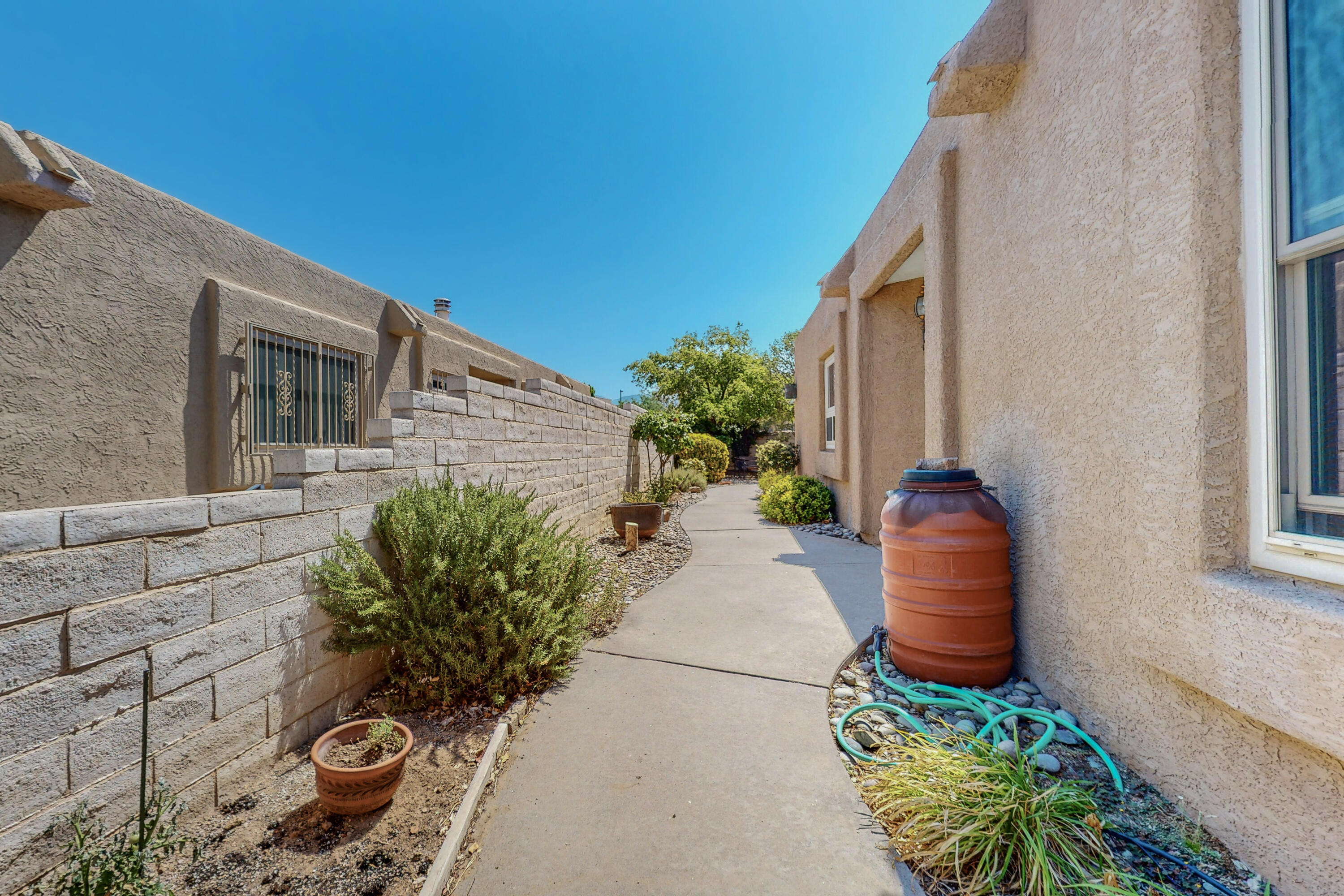 5811 Cubero Drive NE