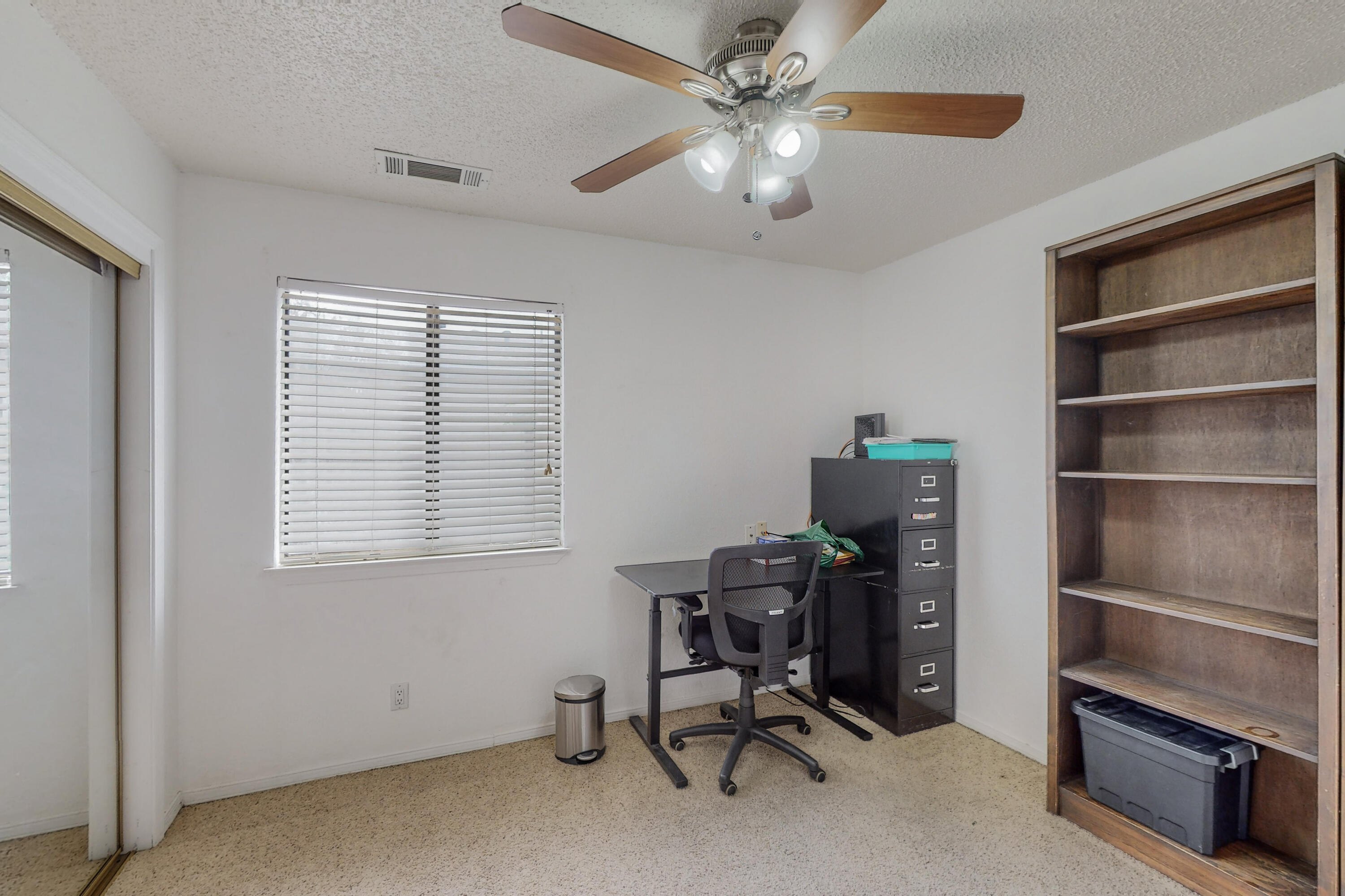 300 Spring Drive SE