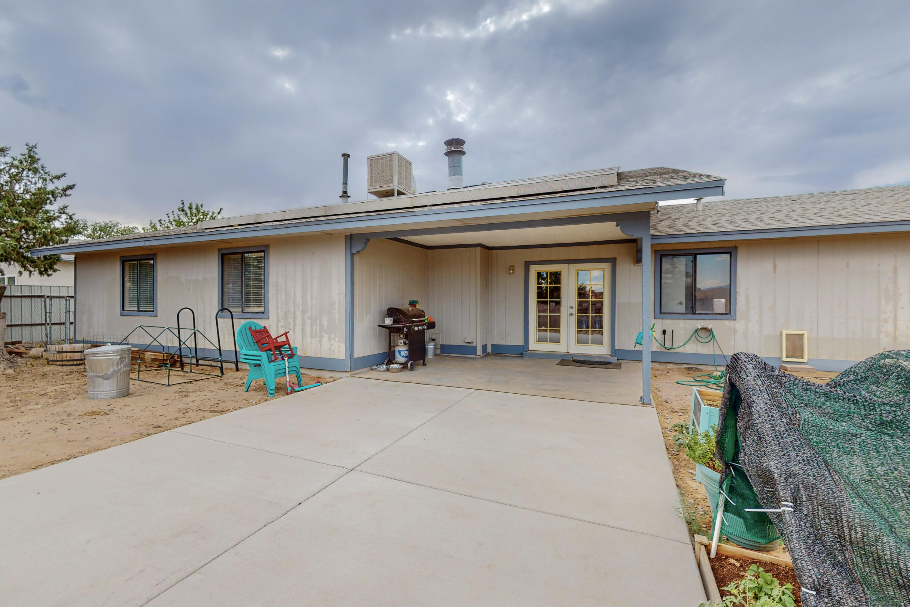 300 Spring Drive SE