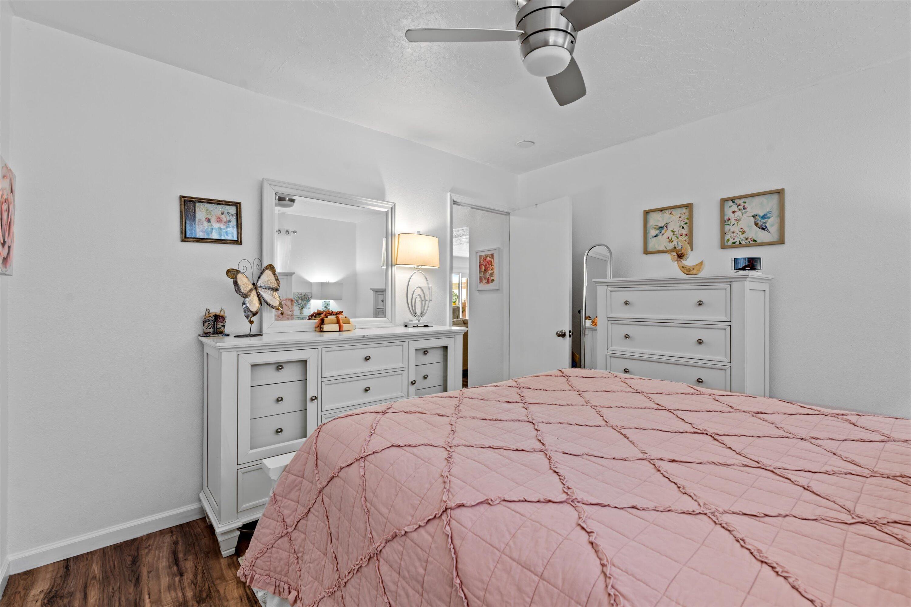 1950 18th Street SE