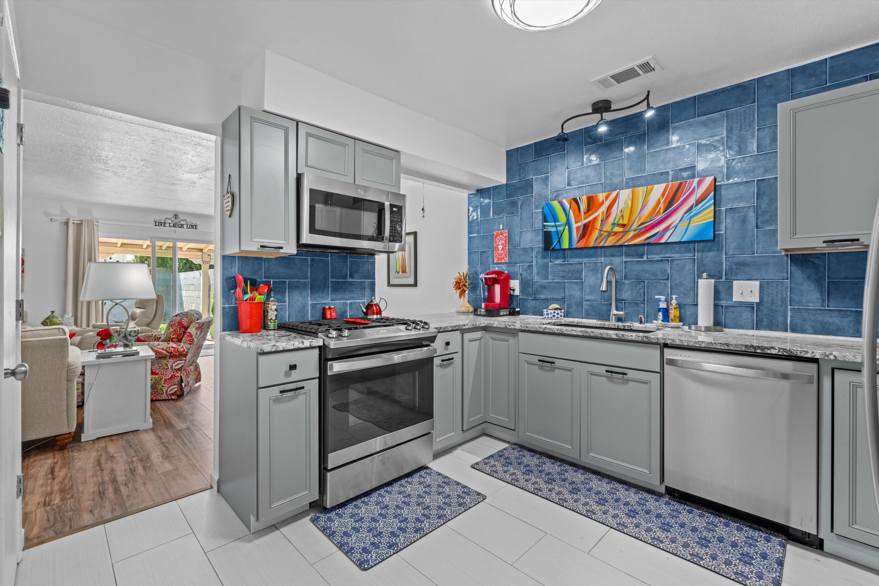 1950 18th Street SE