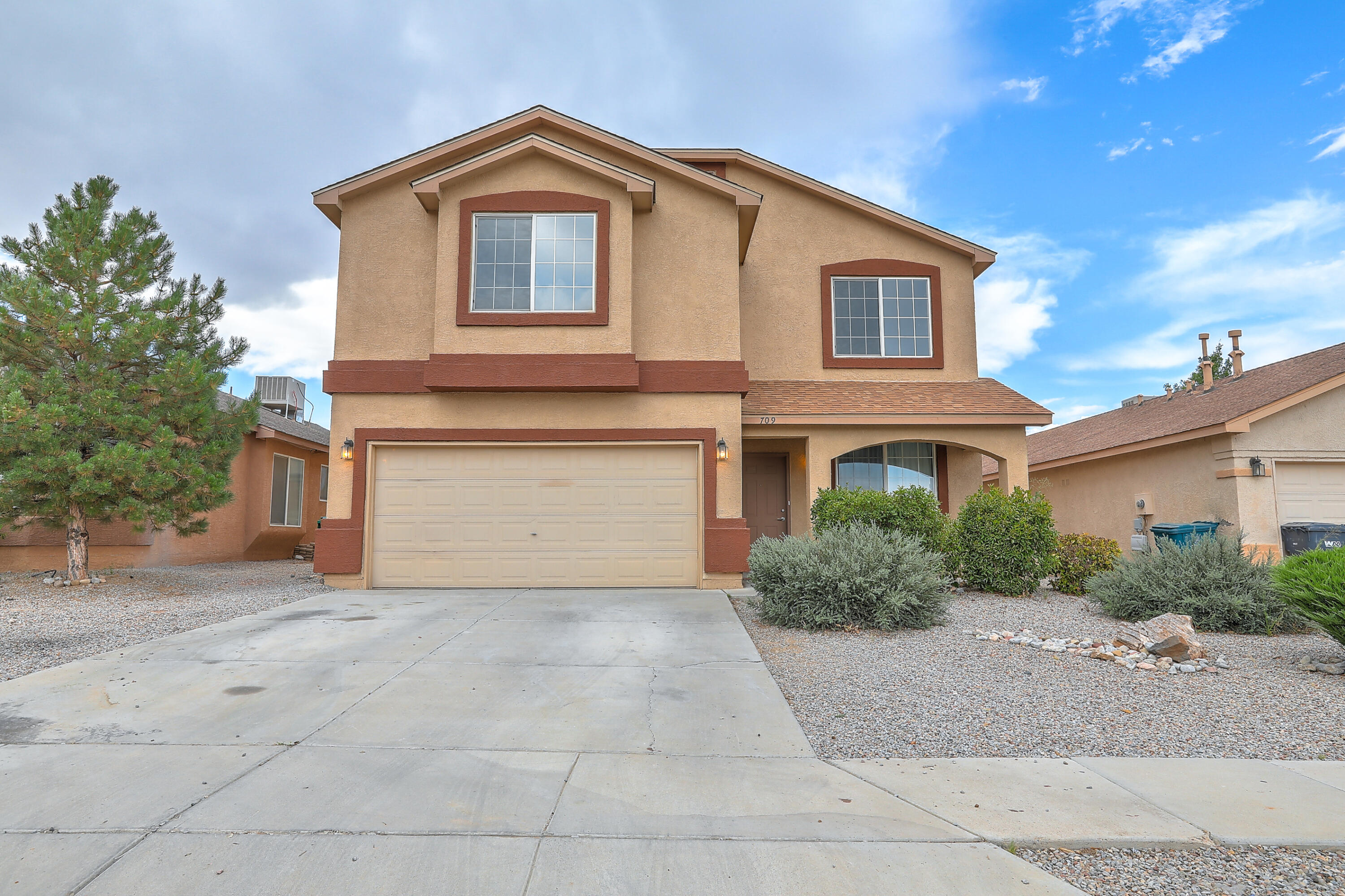709 Soothing Meadows Drive NE
