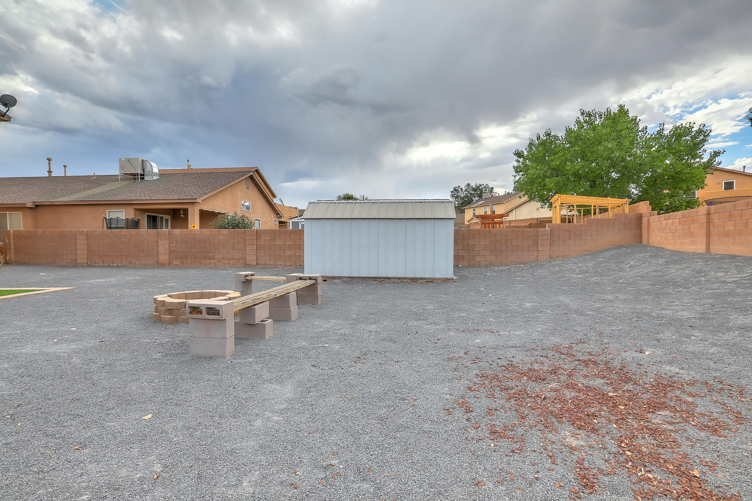 709 Soothing Meadows Drive NE