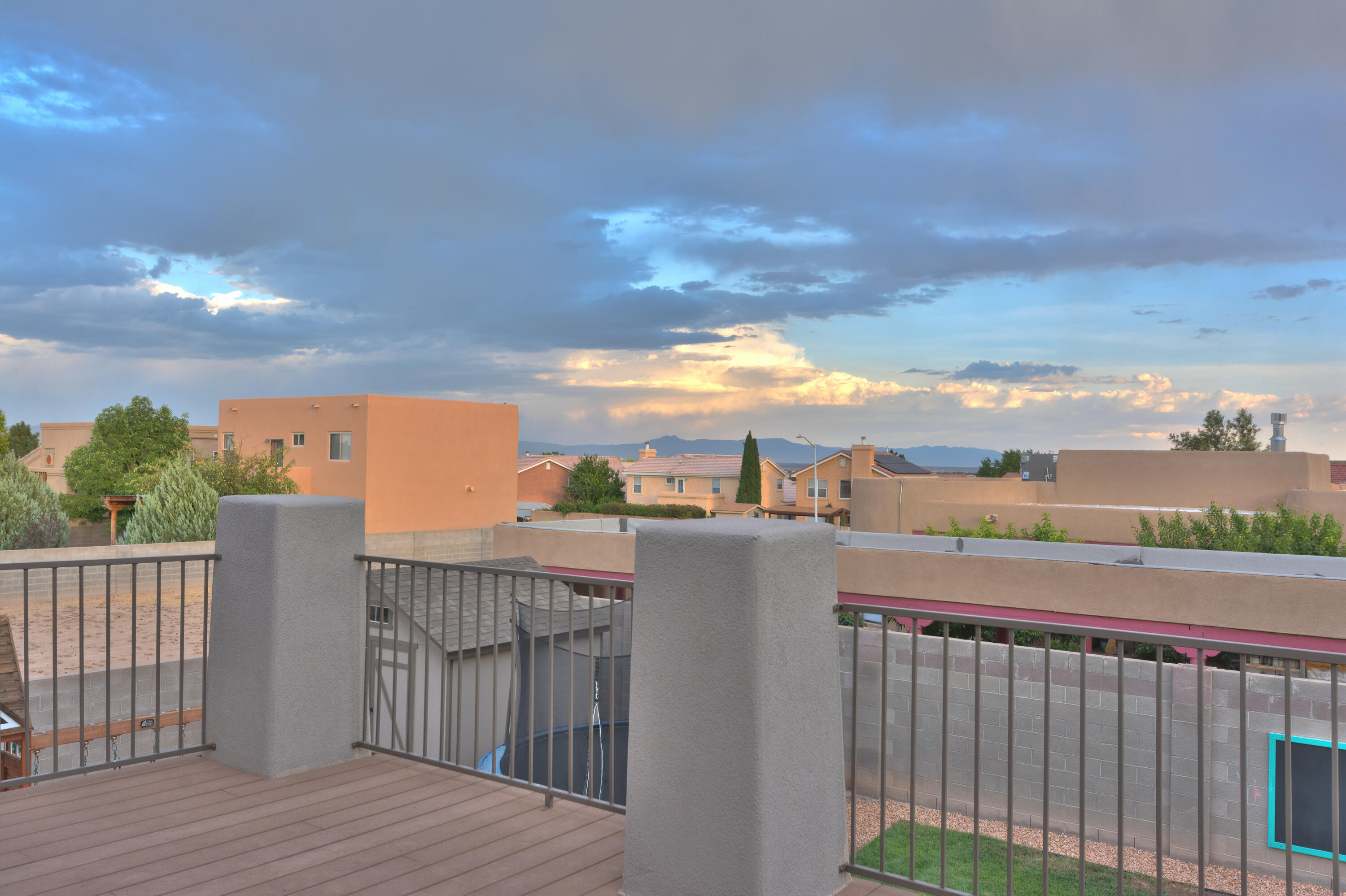 6408 Pima Place NW