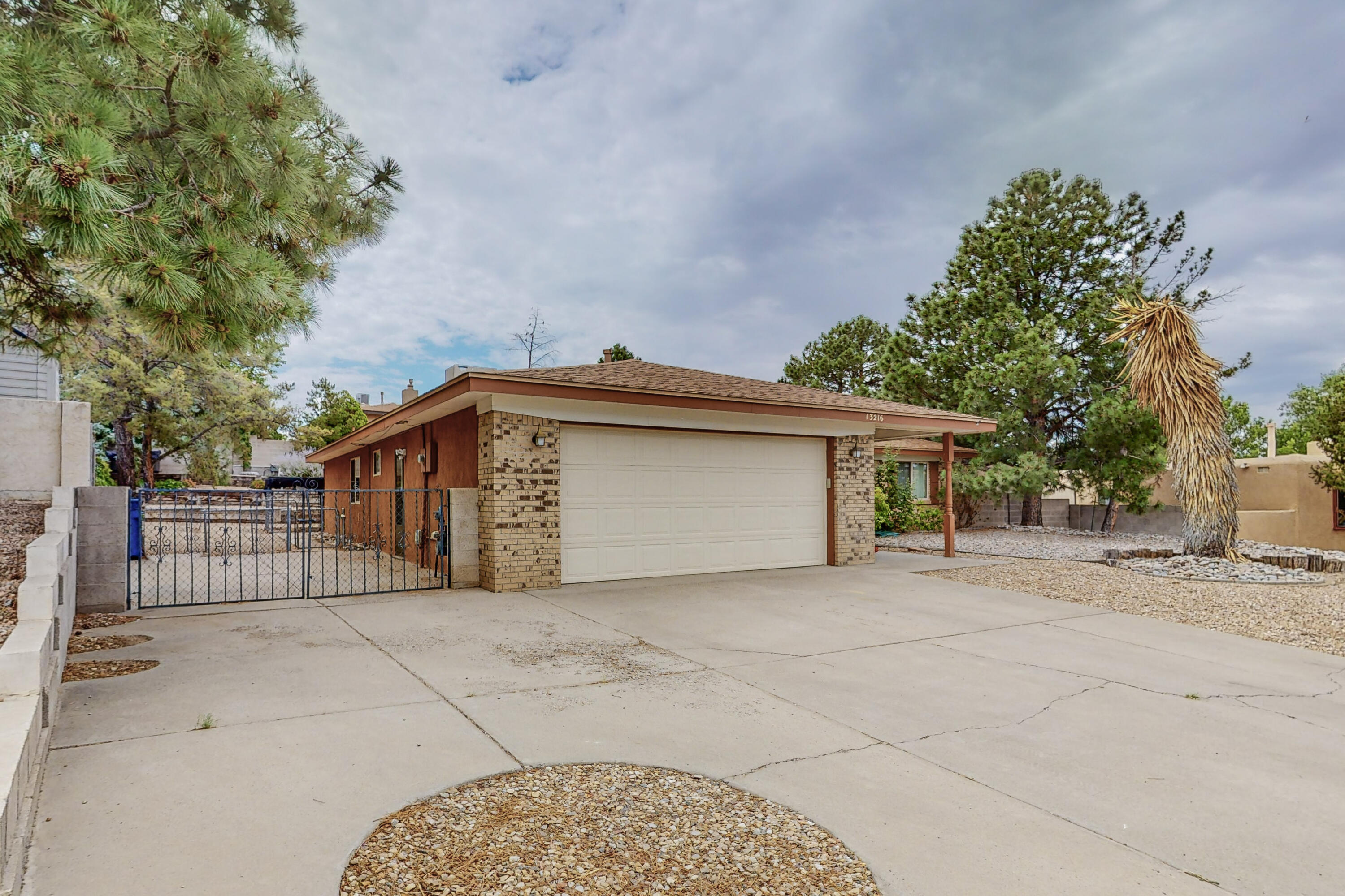 13216 Bluecorn Maiden Trail NE