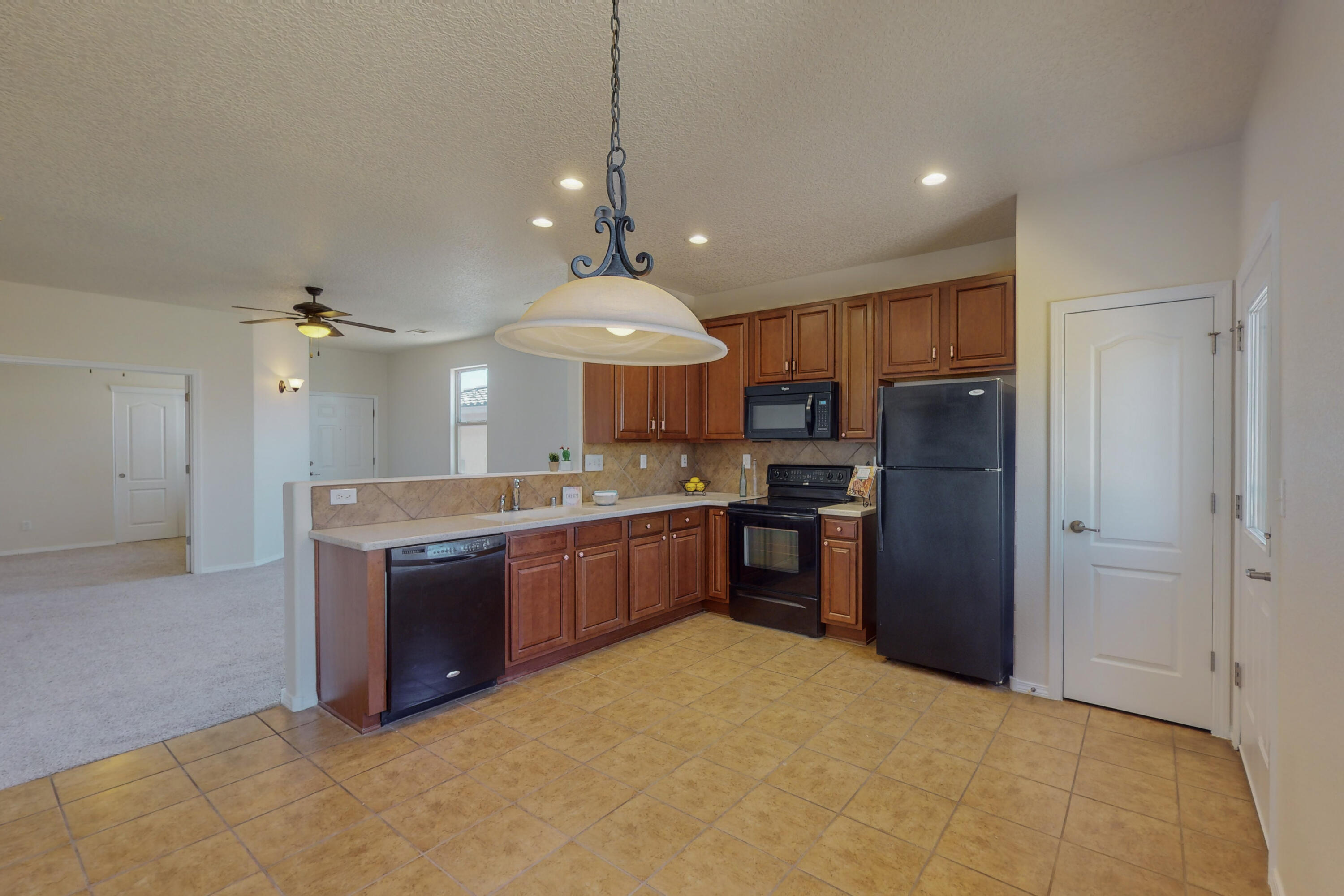 2312 Delfinio Drive SE