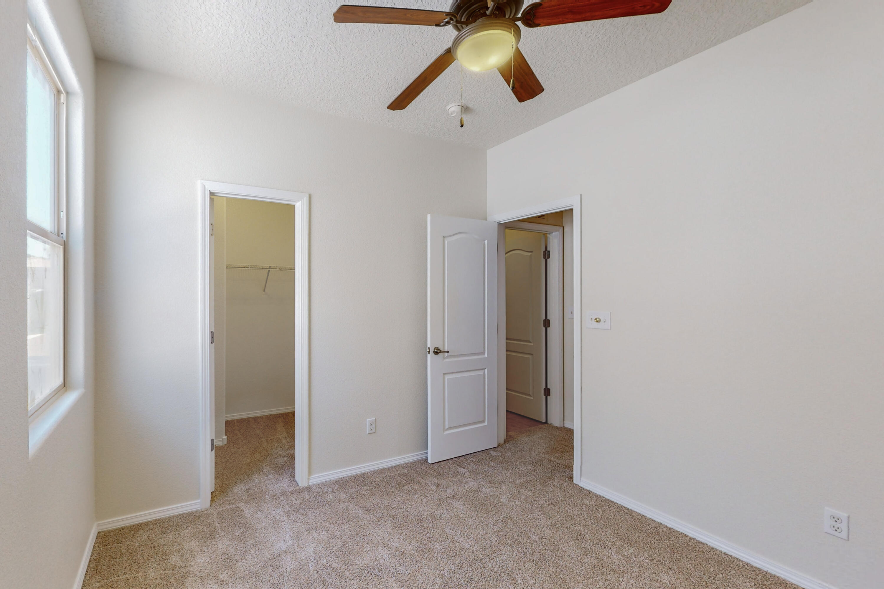 2312 Delfinio Drive SE