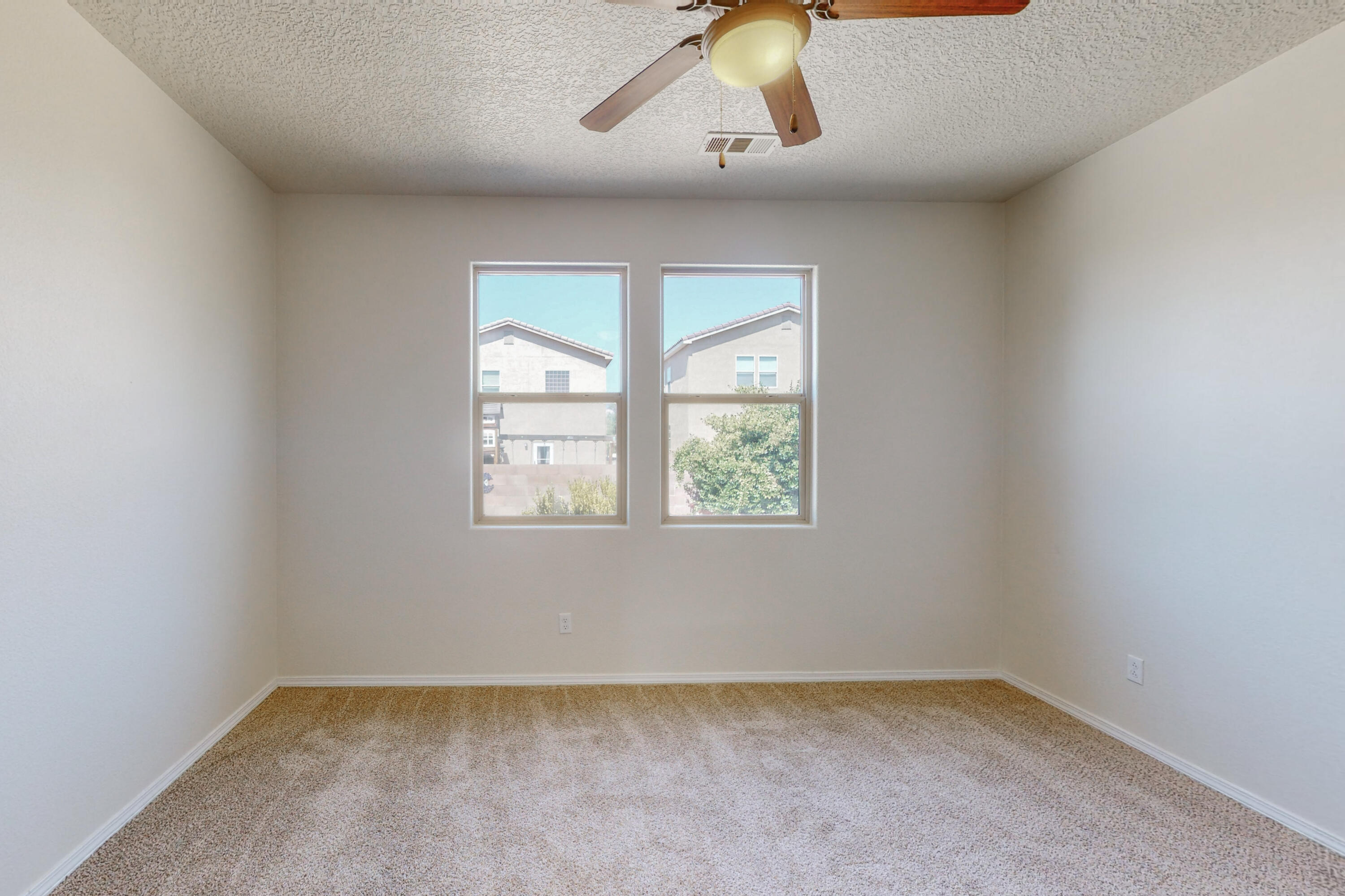 2312 Delfinio Drive SE