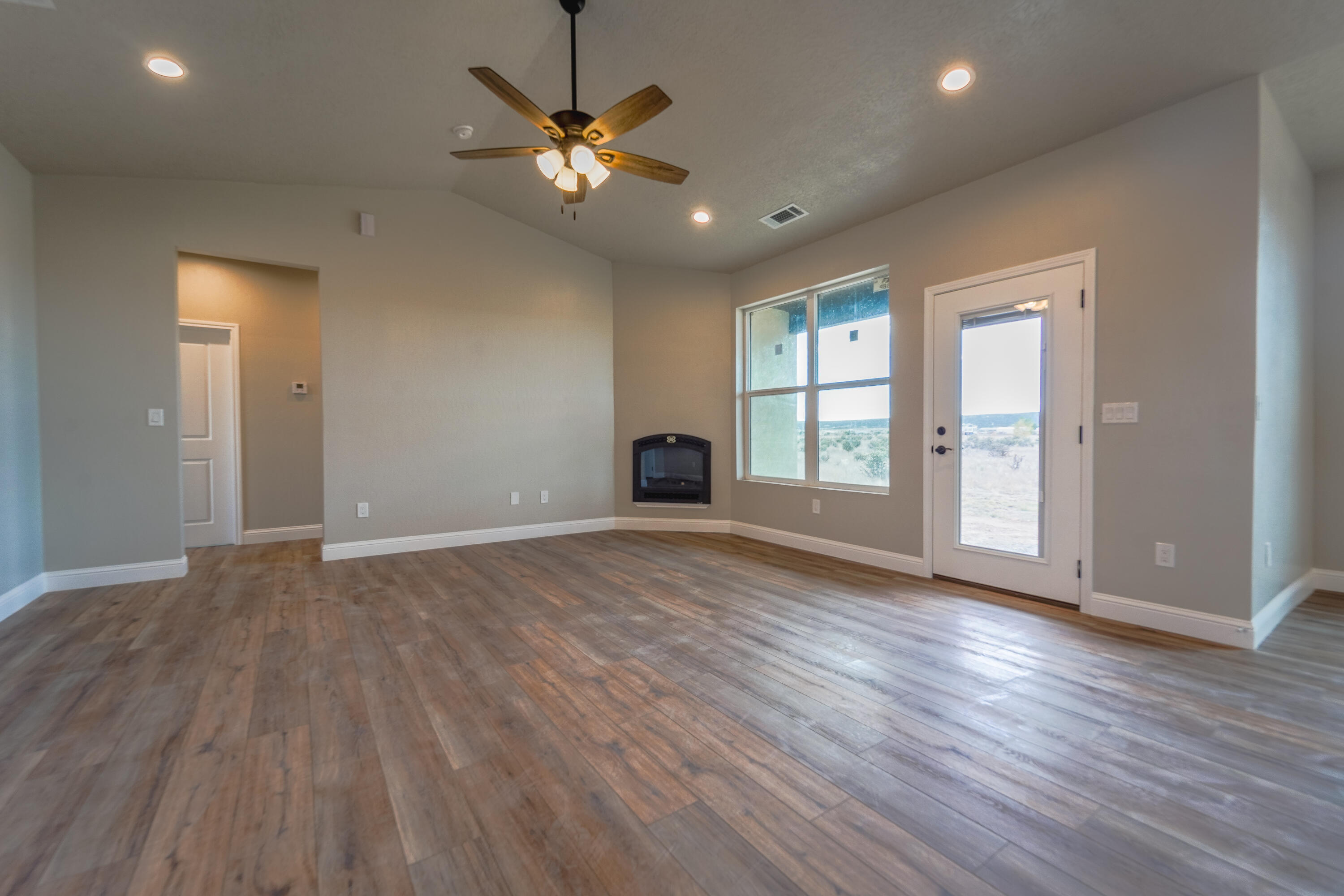 19 Northland Meadows Place