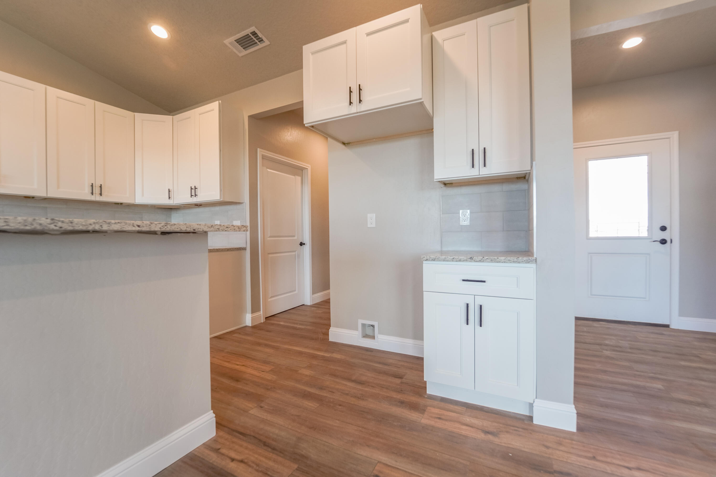 19 Northland Meadows Place