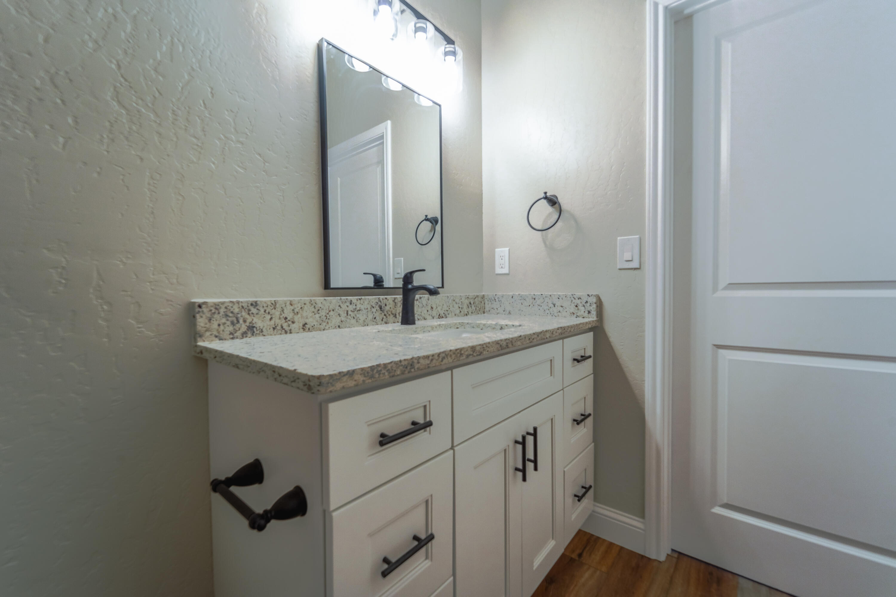 19 Northland Meadows Place