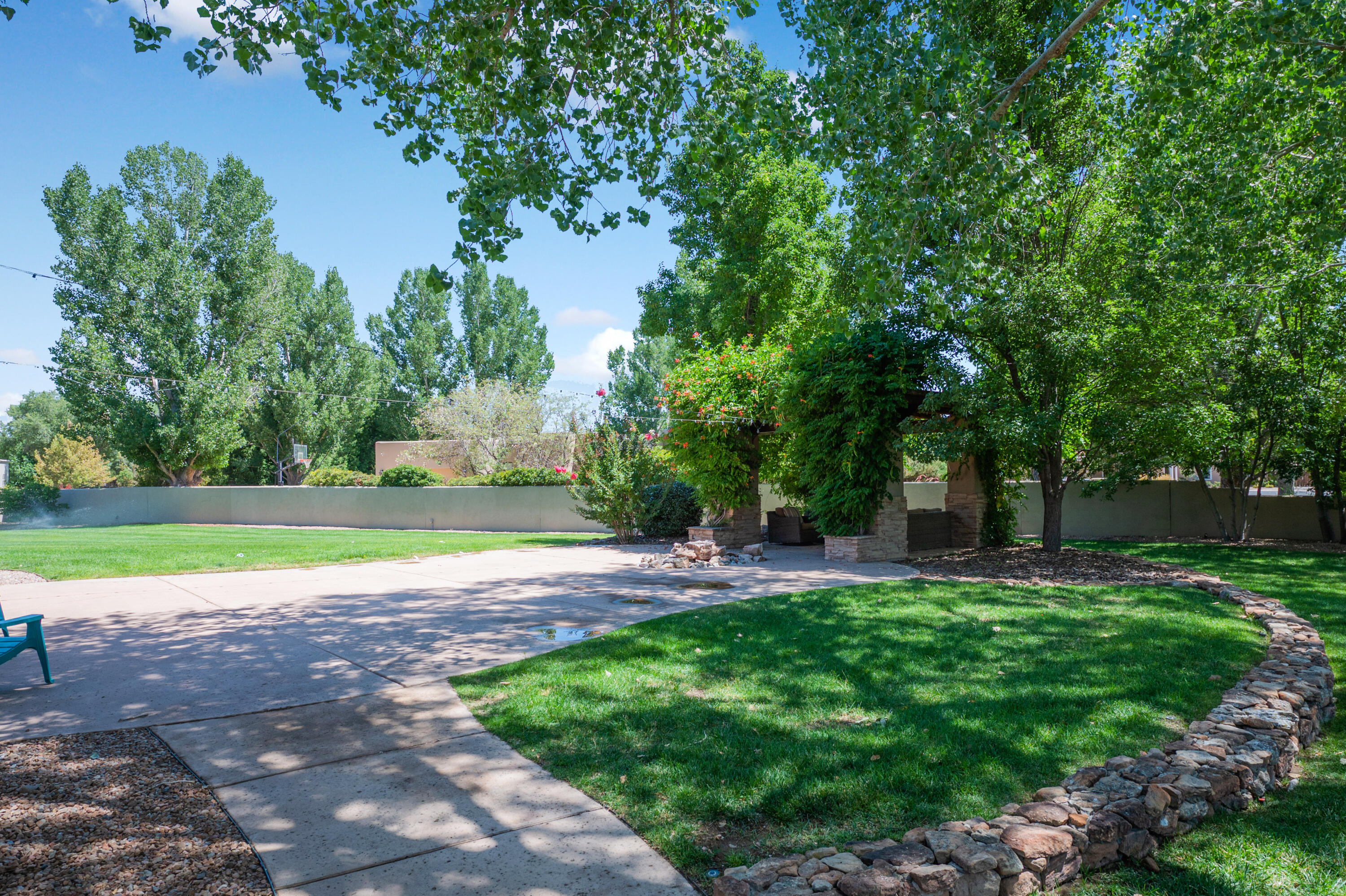 1109 Bona Terra Place NW