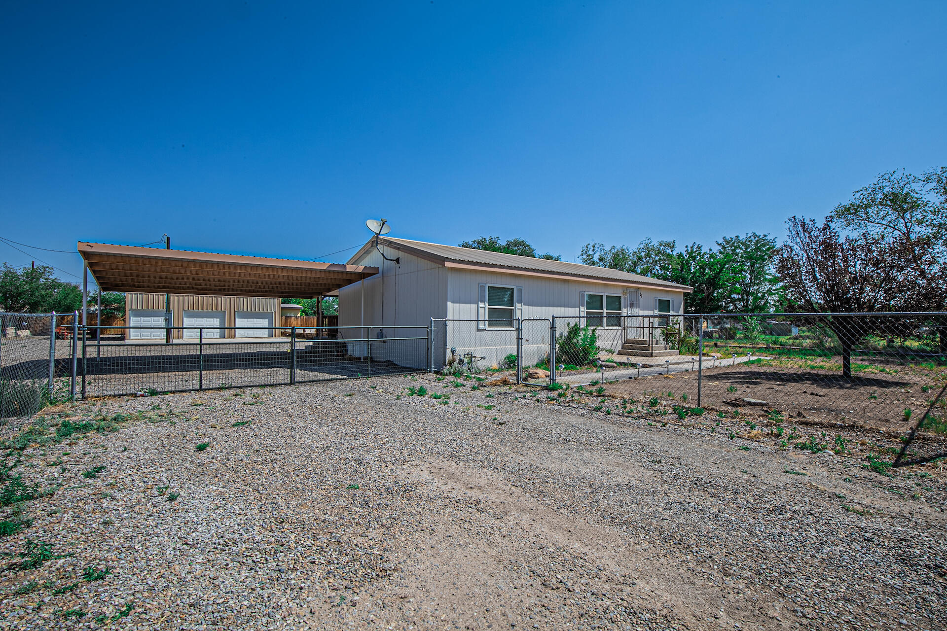 3 Phillips Drive