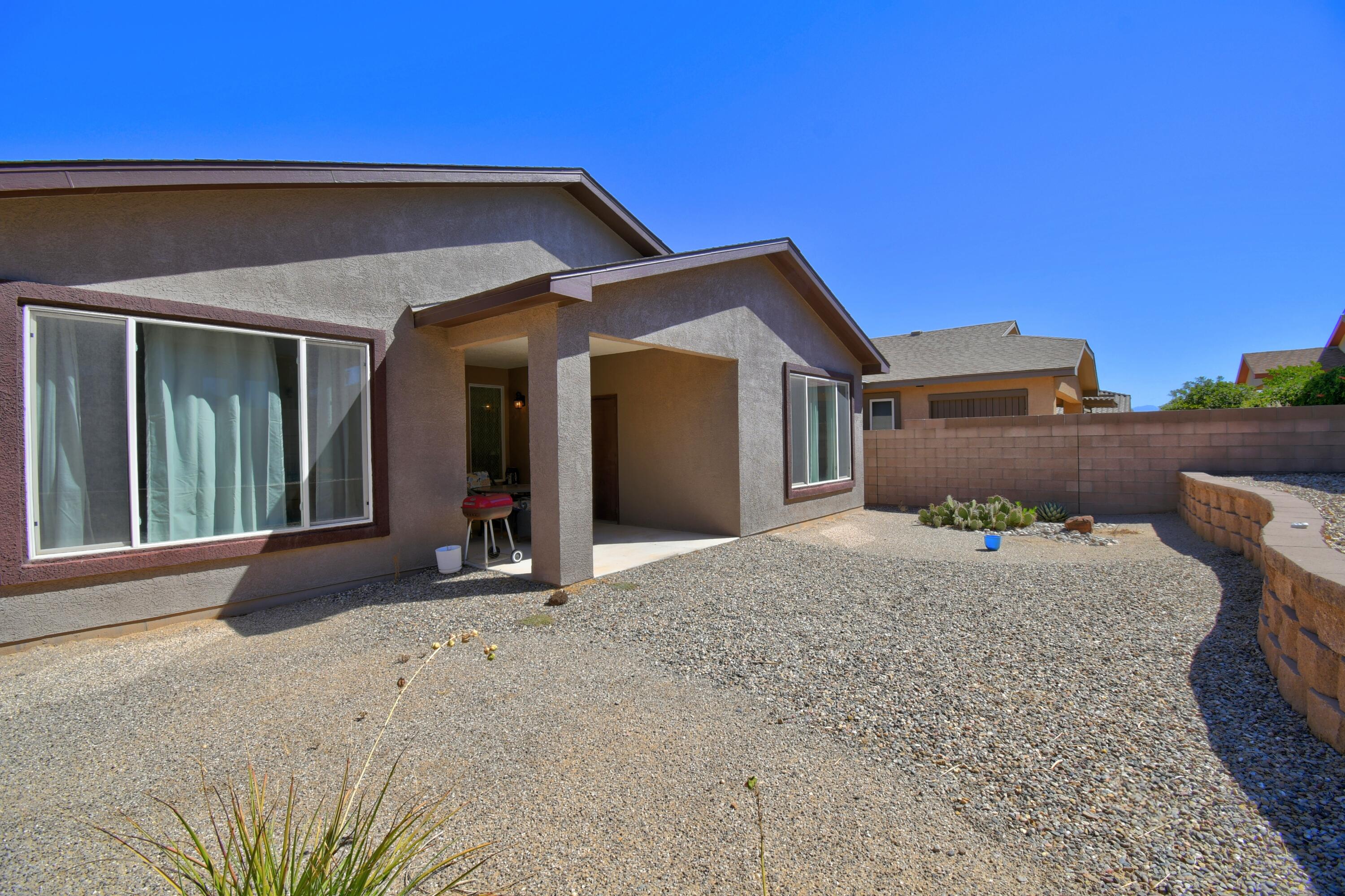 301 Rio Chama Circle SW
