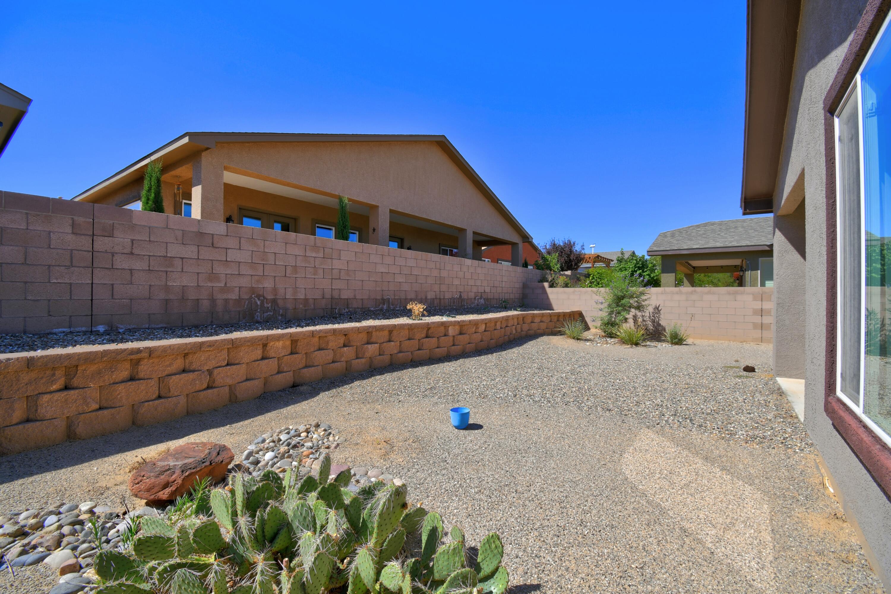 301 Rio Chama Circle SW