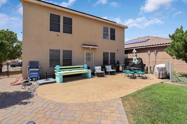 1574 Camino Rustica SW