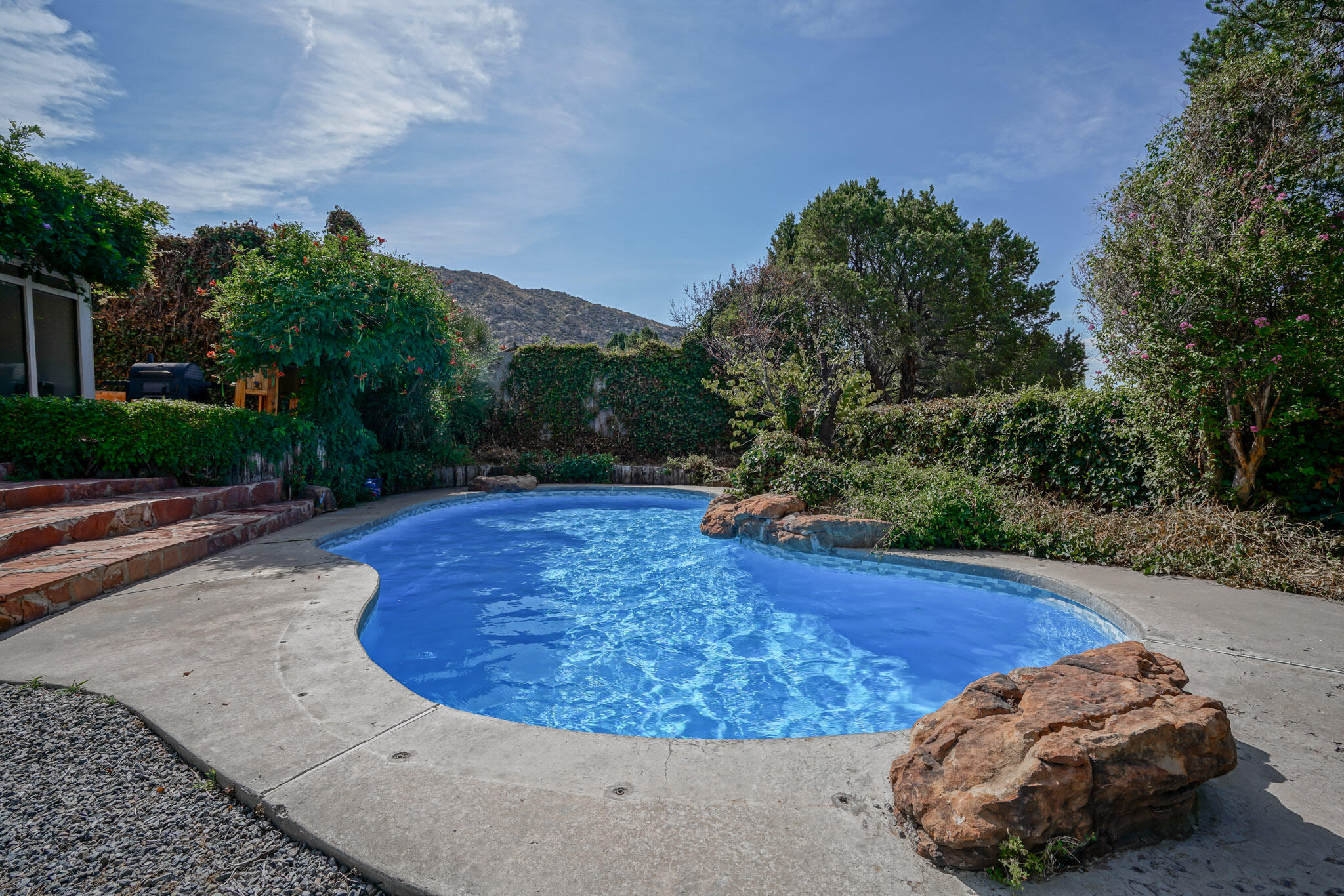 13200 Tierra Montanosa Drive NE
