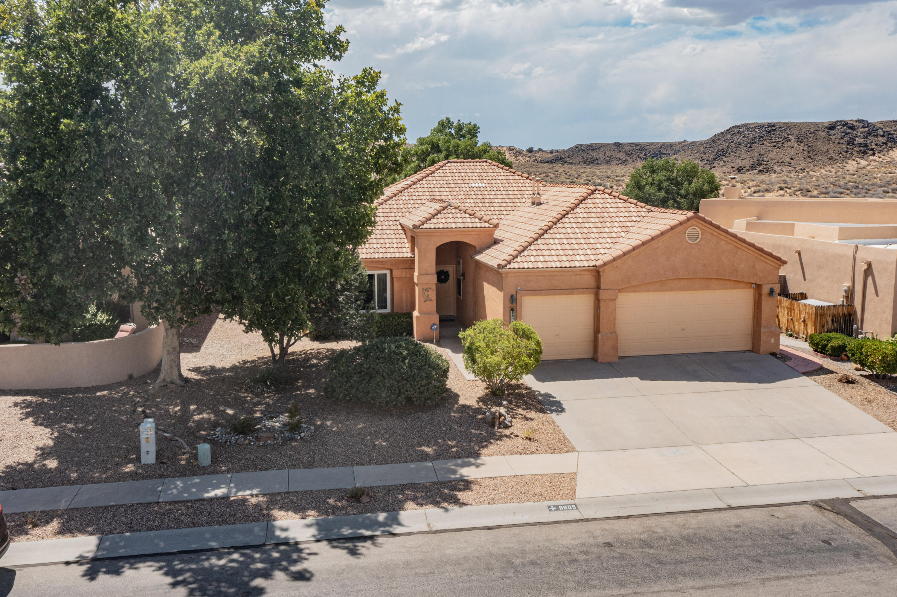 8809 Tia Christina Drive NW
