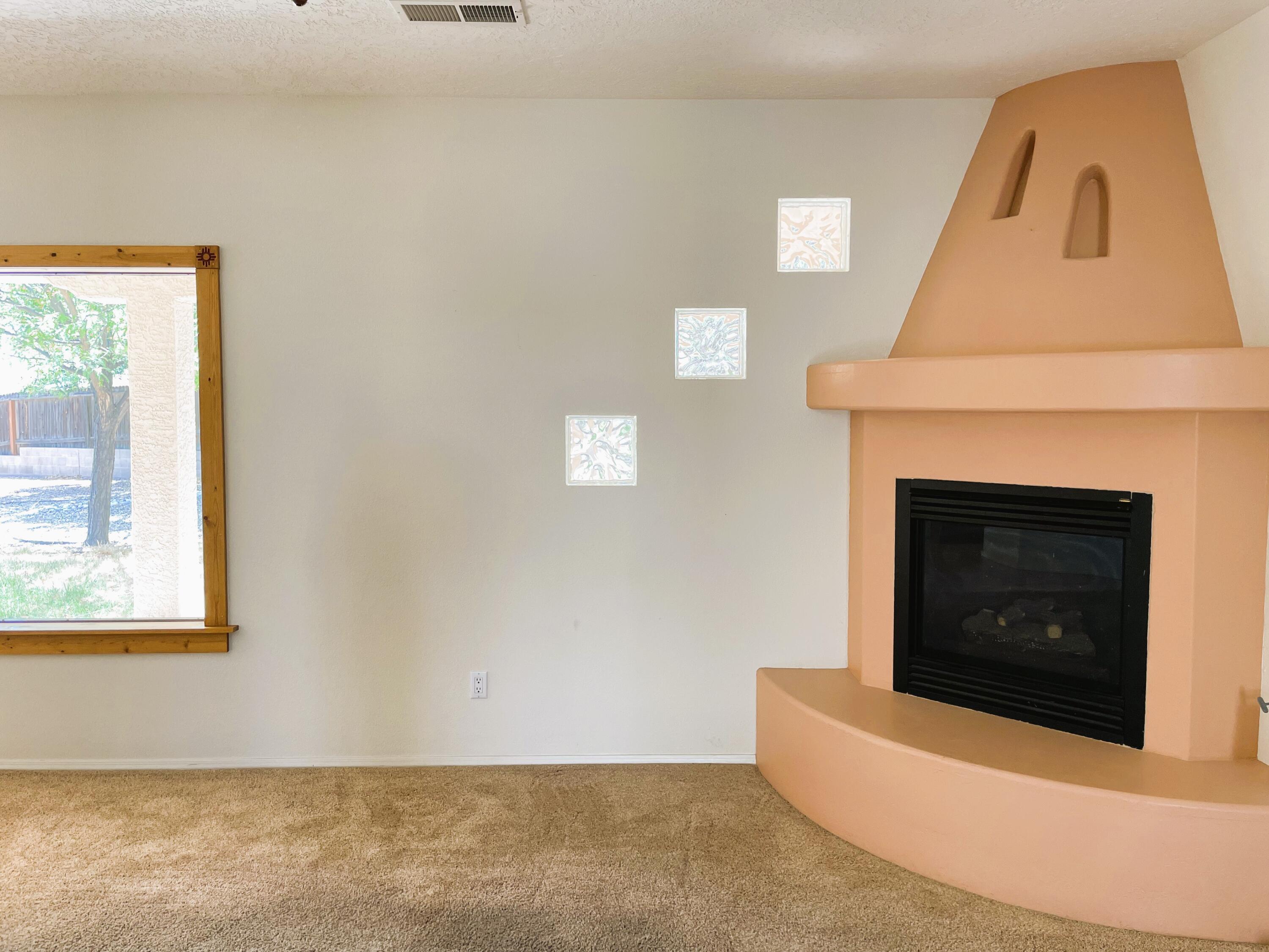 8000 Petroglyph Avenue NW