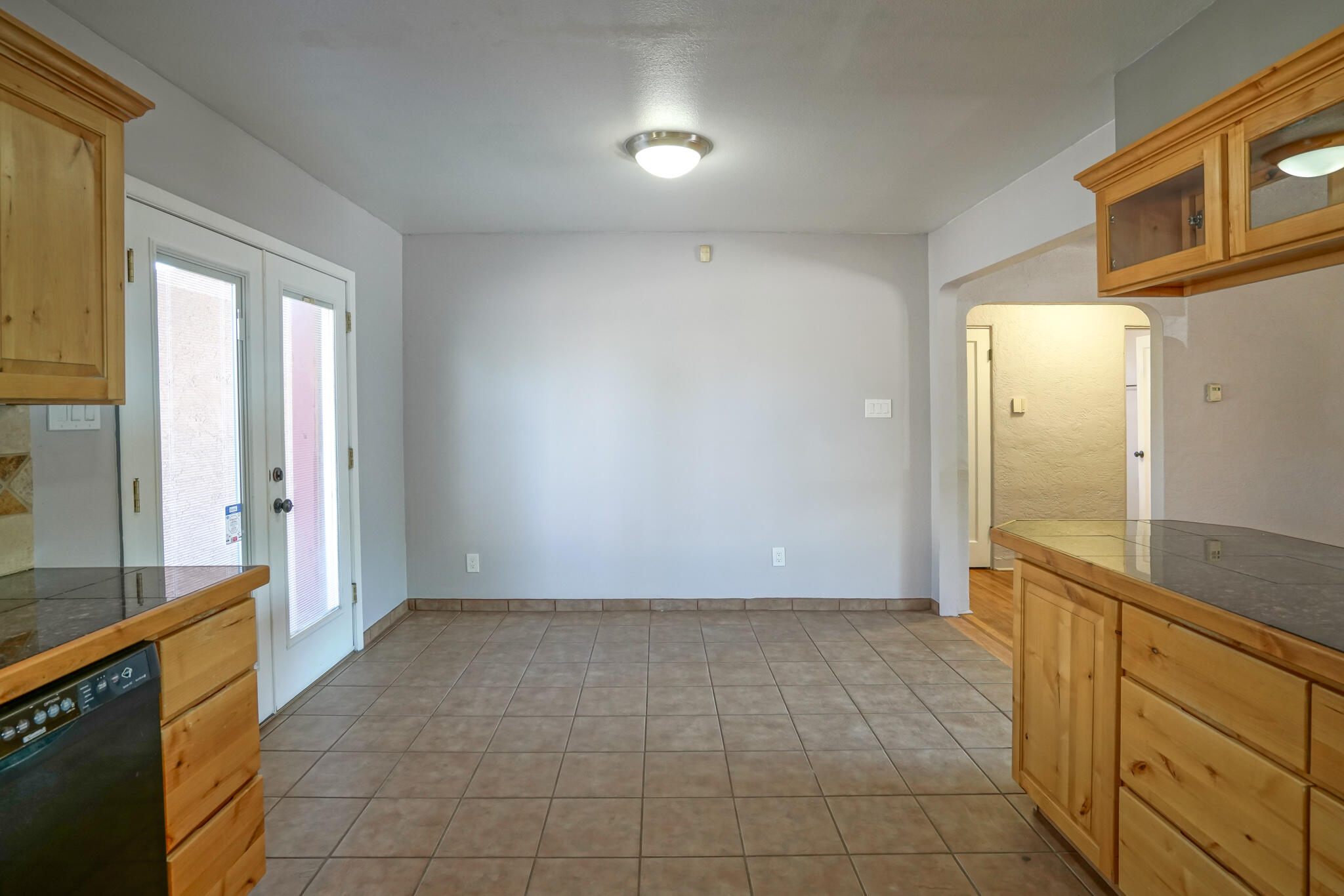 209 Cardenas Drive NE