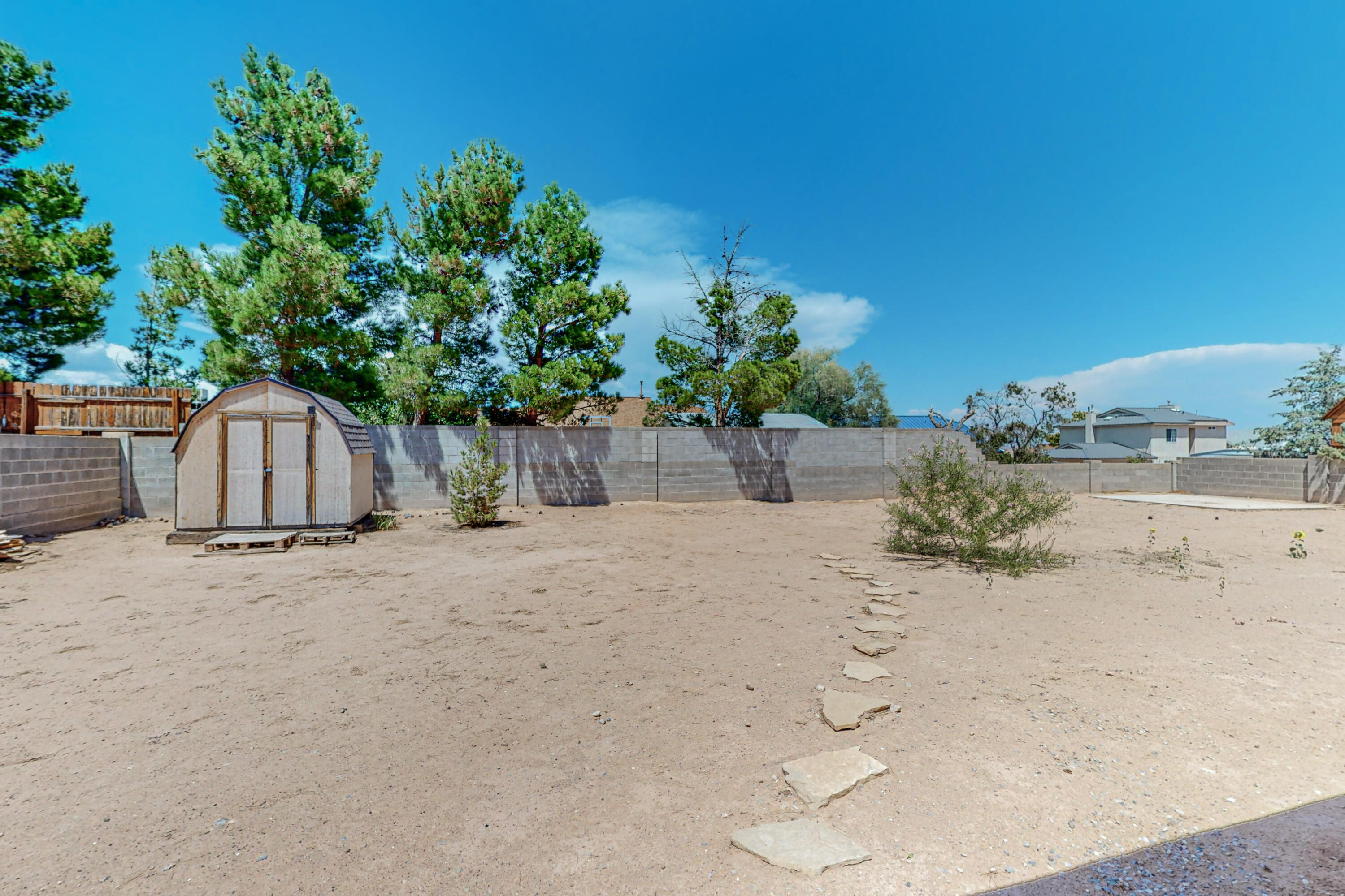 6789 Augusta Hills Drive NE