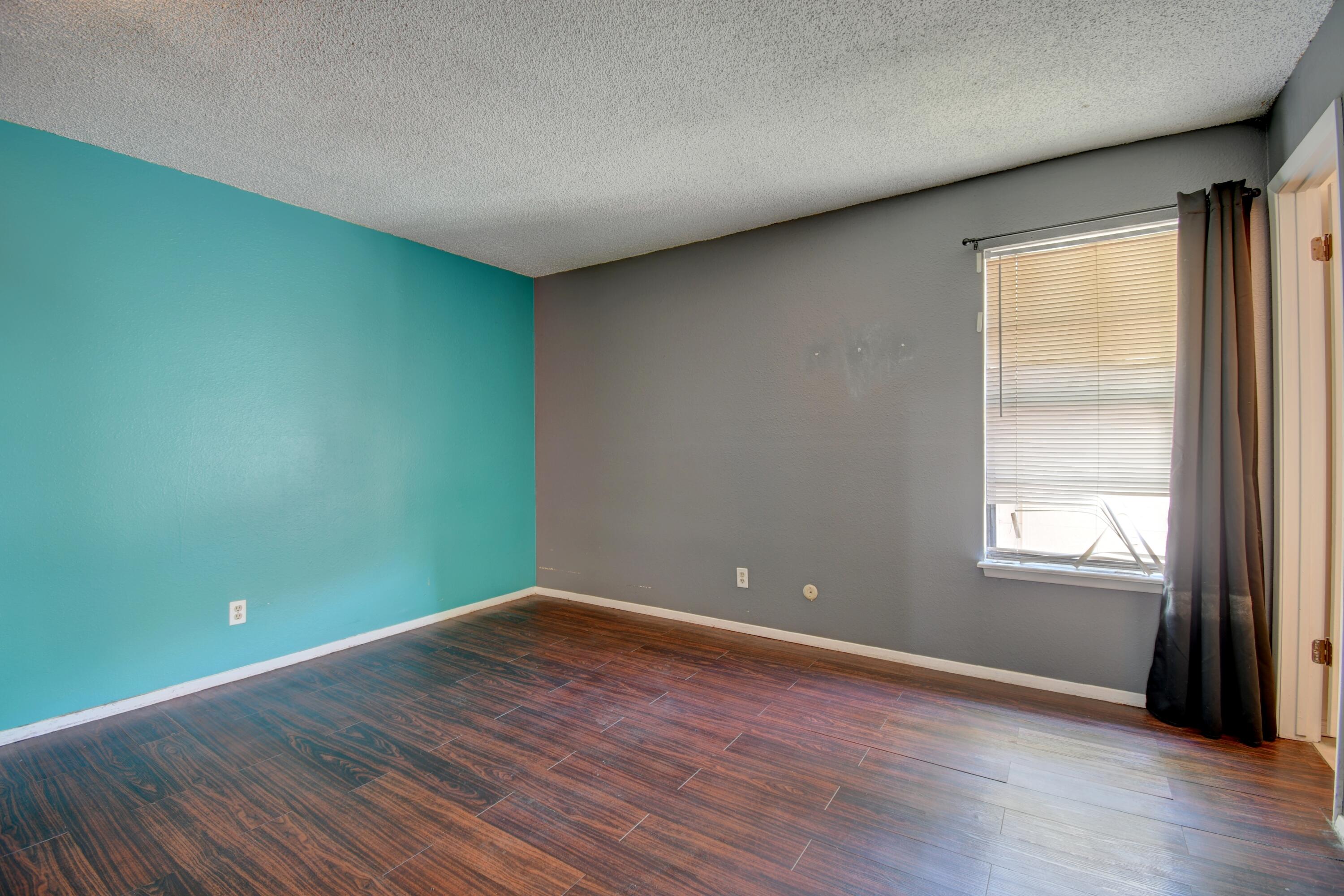 3857 Montgomery Blvd Ne NE 1233