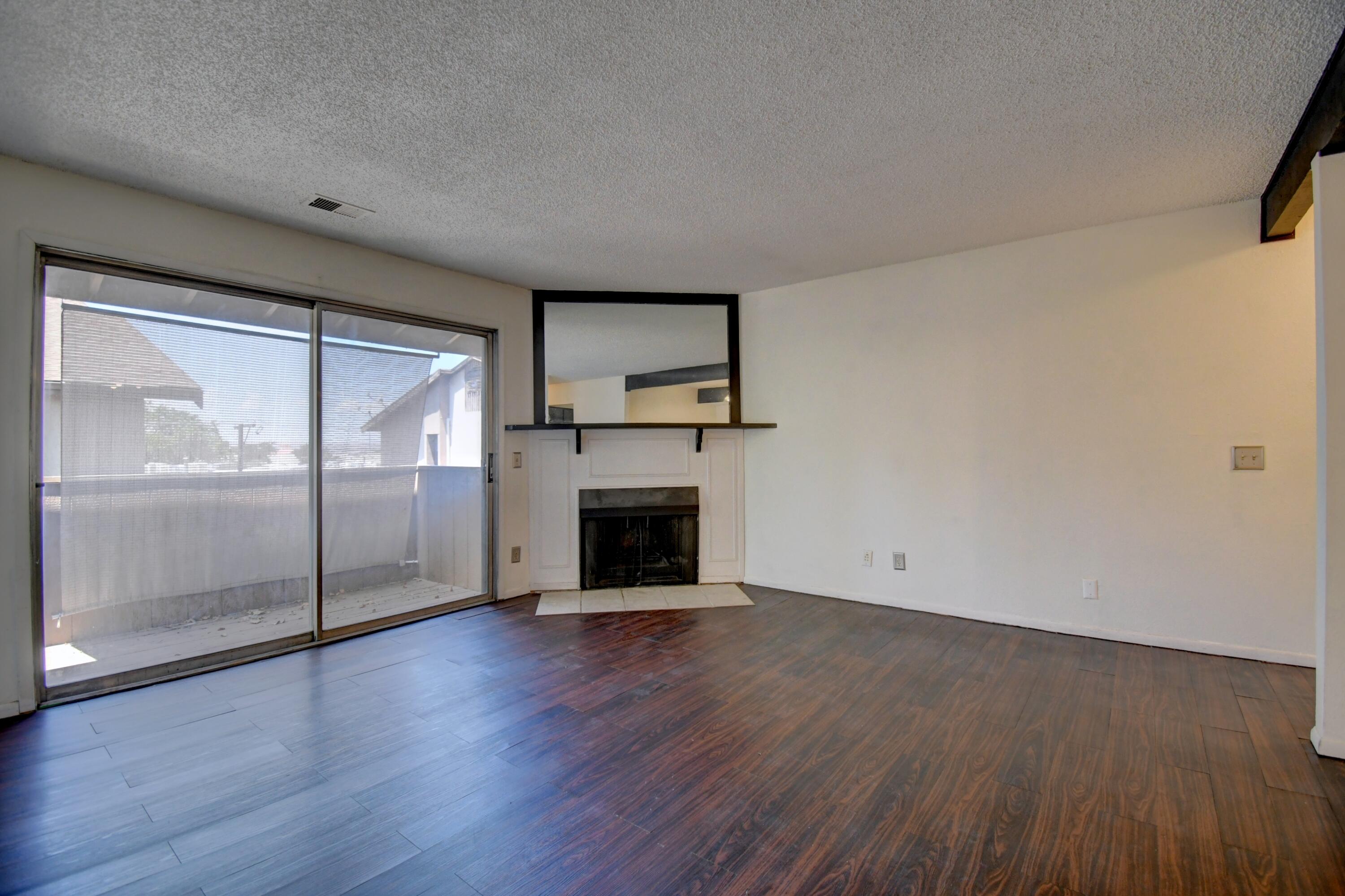 3857 Montgomery Blvd Ne NE 1233