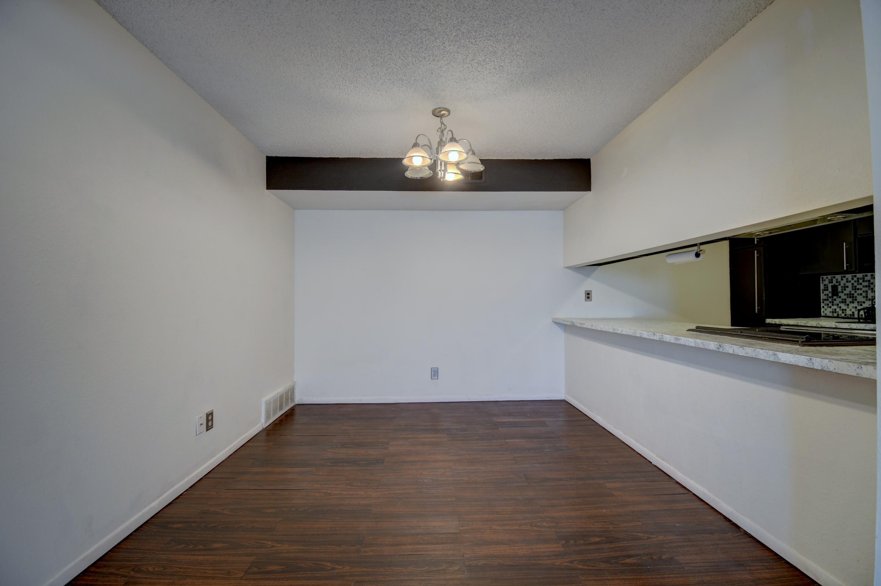 3857 Montgomery Blvd Ne NE 1233