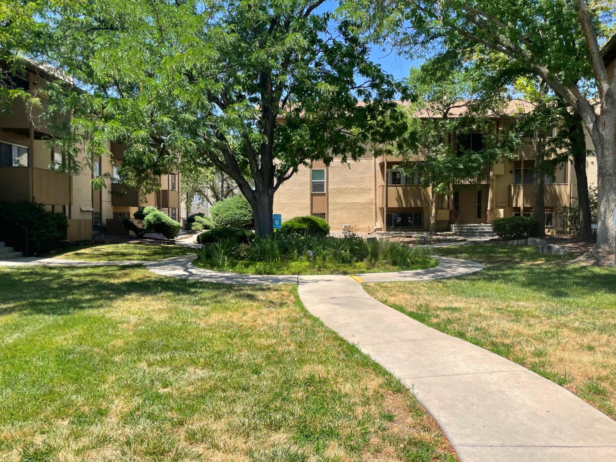 3857 Montgomery Blvd Ne NE 1233