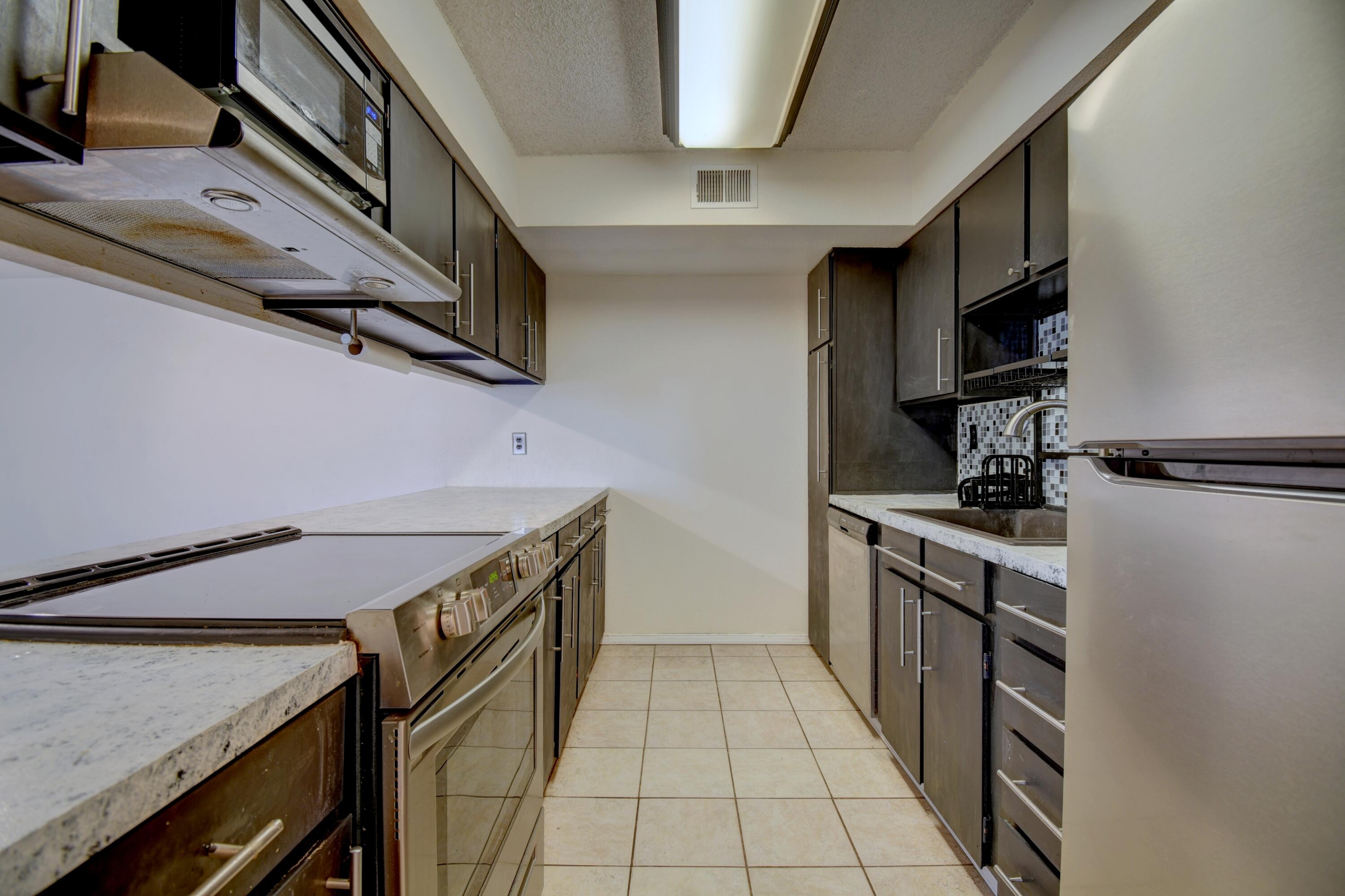 3857 Montgomery Blvd Ne NE 1233