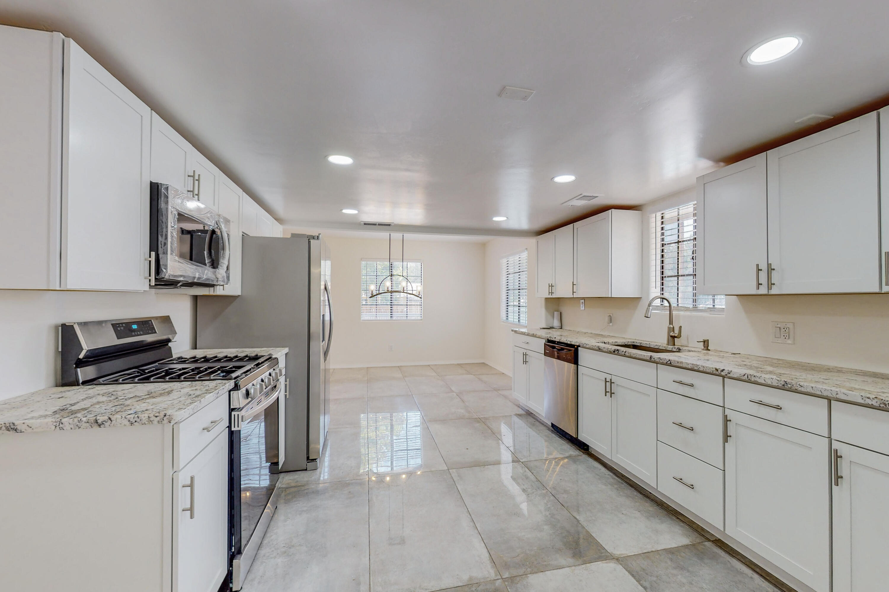 2124 Don Andres Court SW