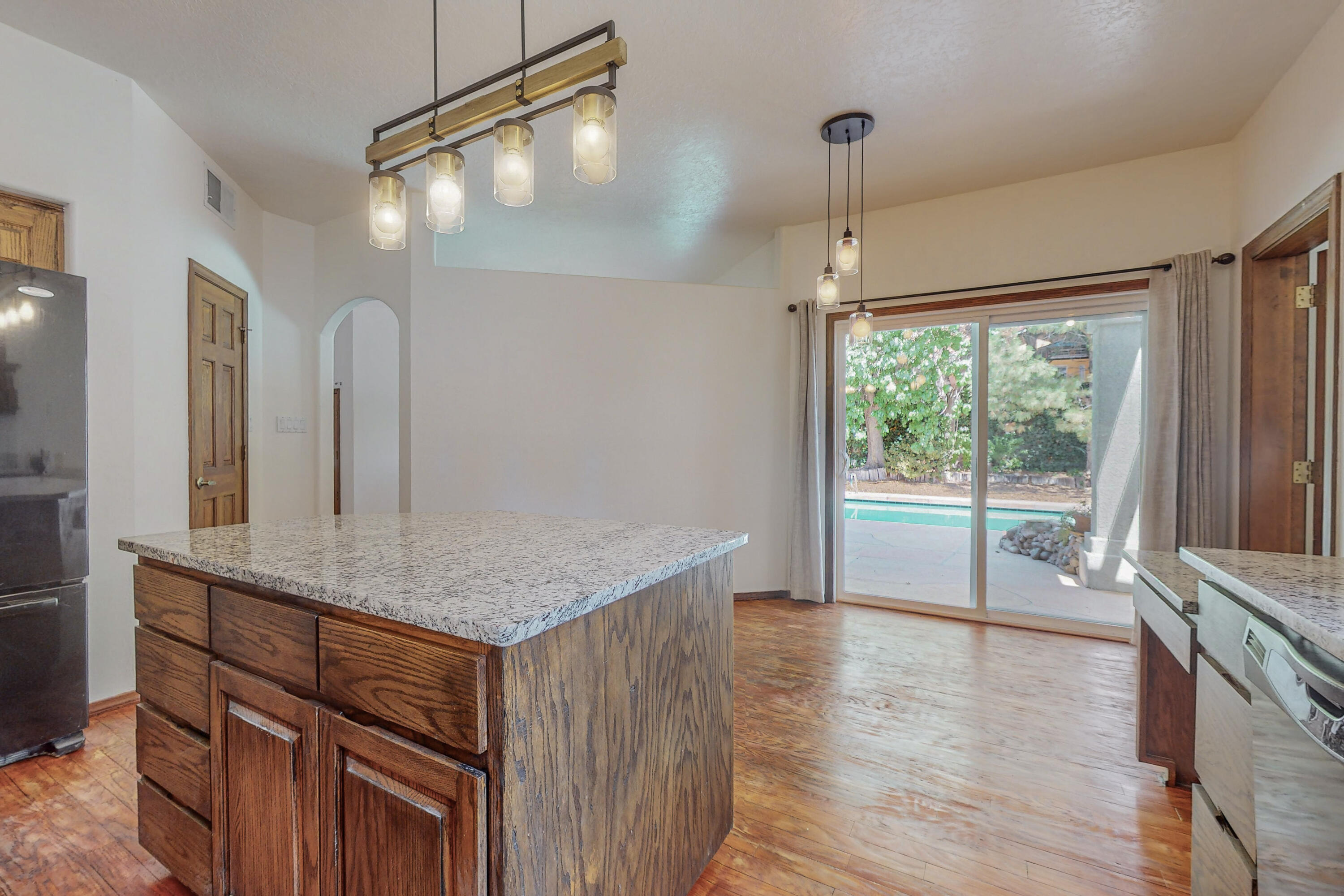 8416 Sonoma Valley Road NE