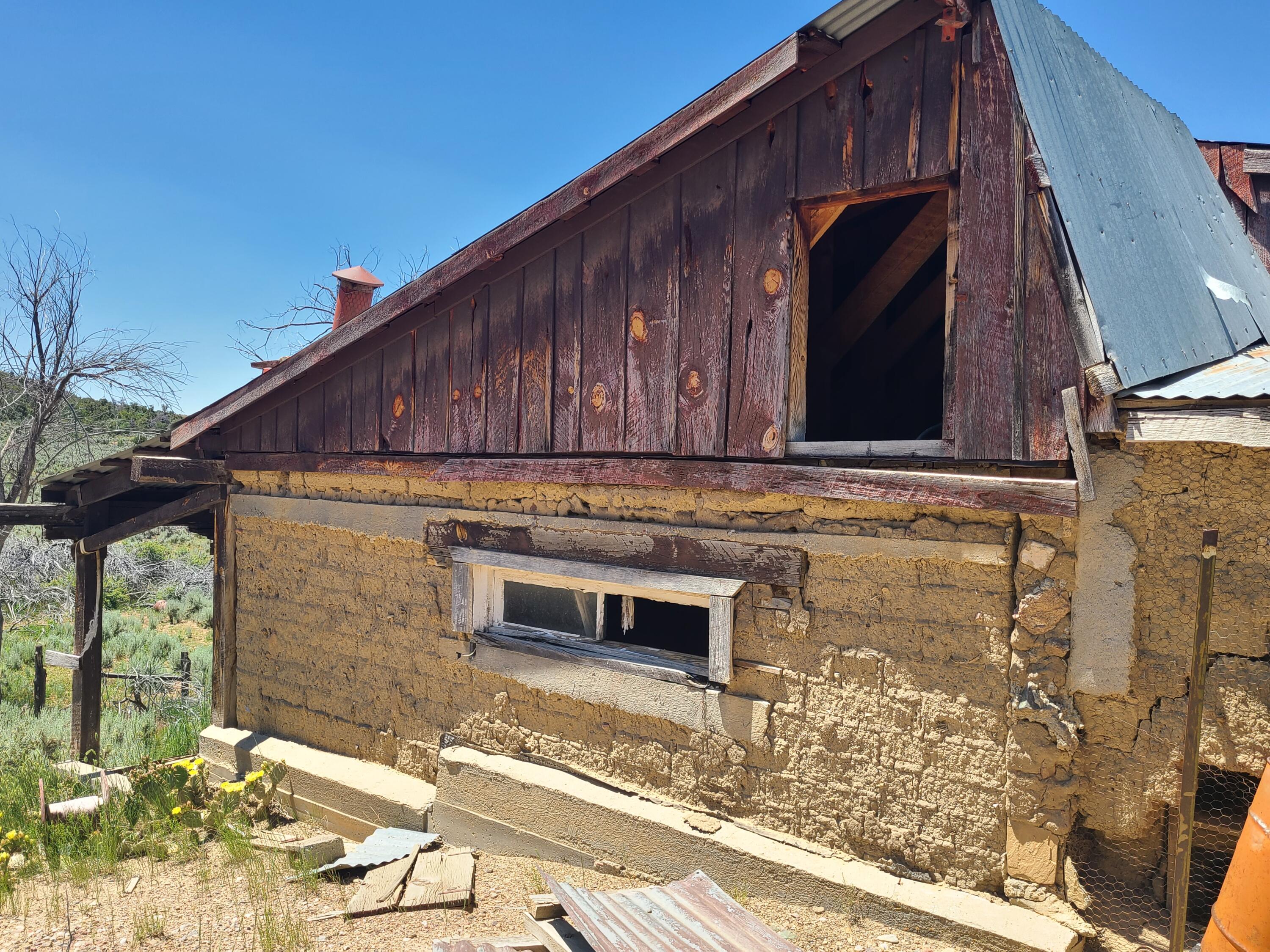 28 Arroyo Hondo Road